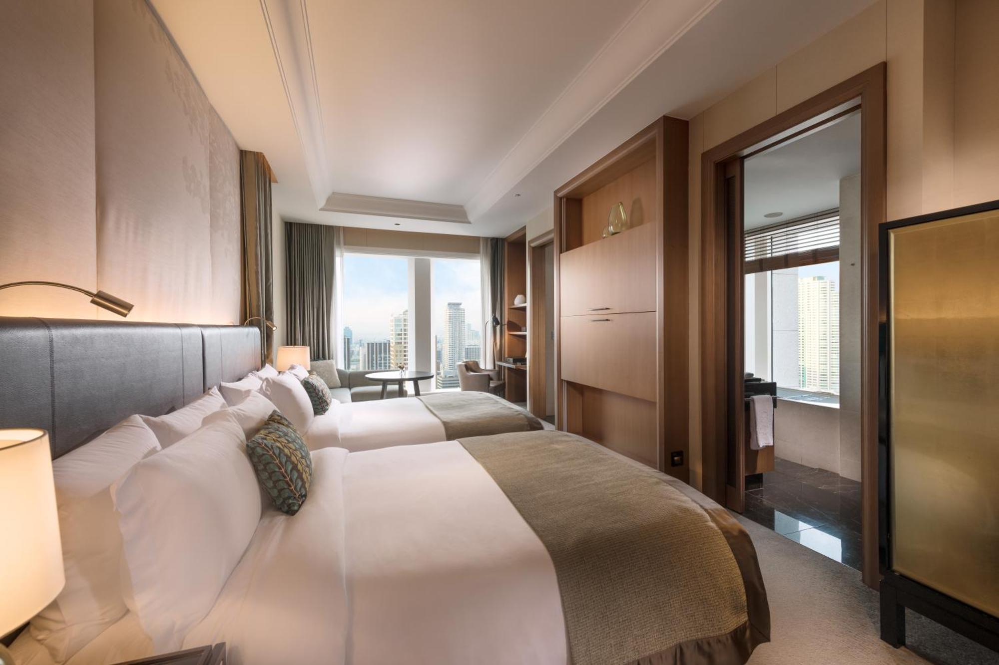 Grande Chambre Deluxe avec 2 Lits Doubles - Vue sur Ville