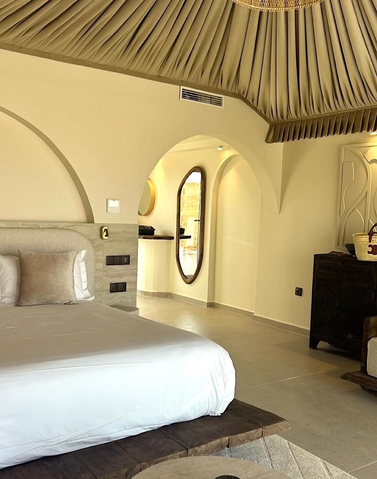 Luxury Lodges,1662425840:JPEG