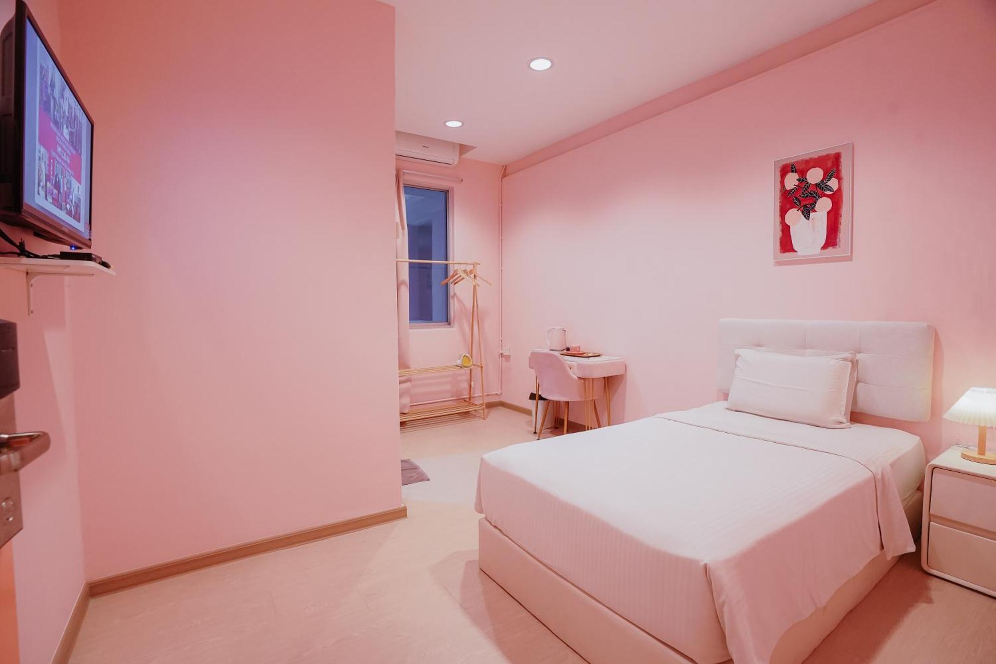 Deluxe Single Room
