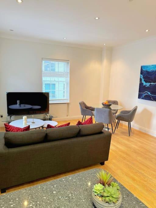 Chambre Simple - Accessible aux Personnes à Mobilité Réduite