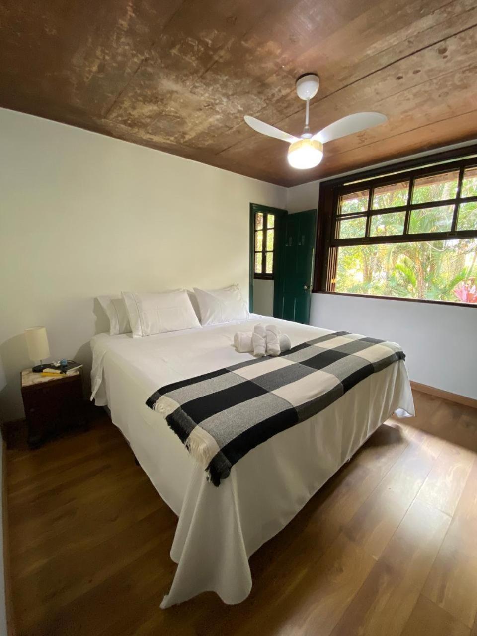 Quarto Duplo com Banheiro Privativo
