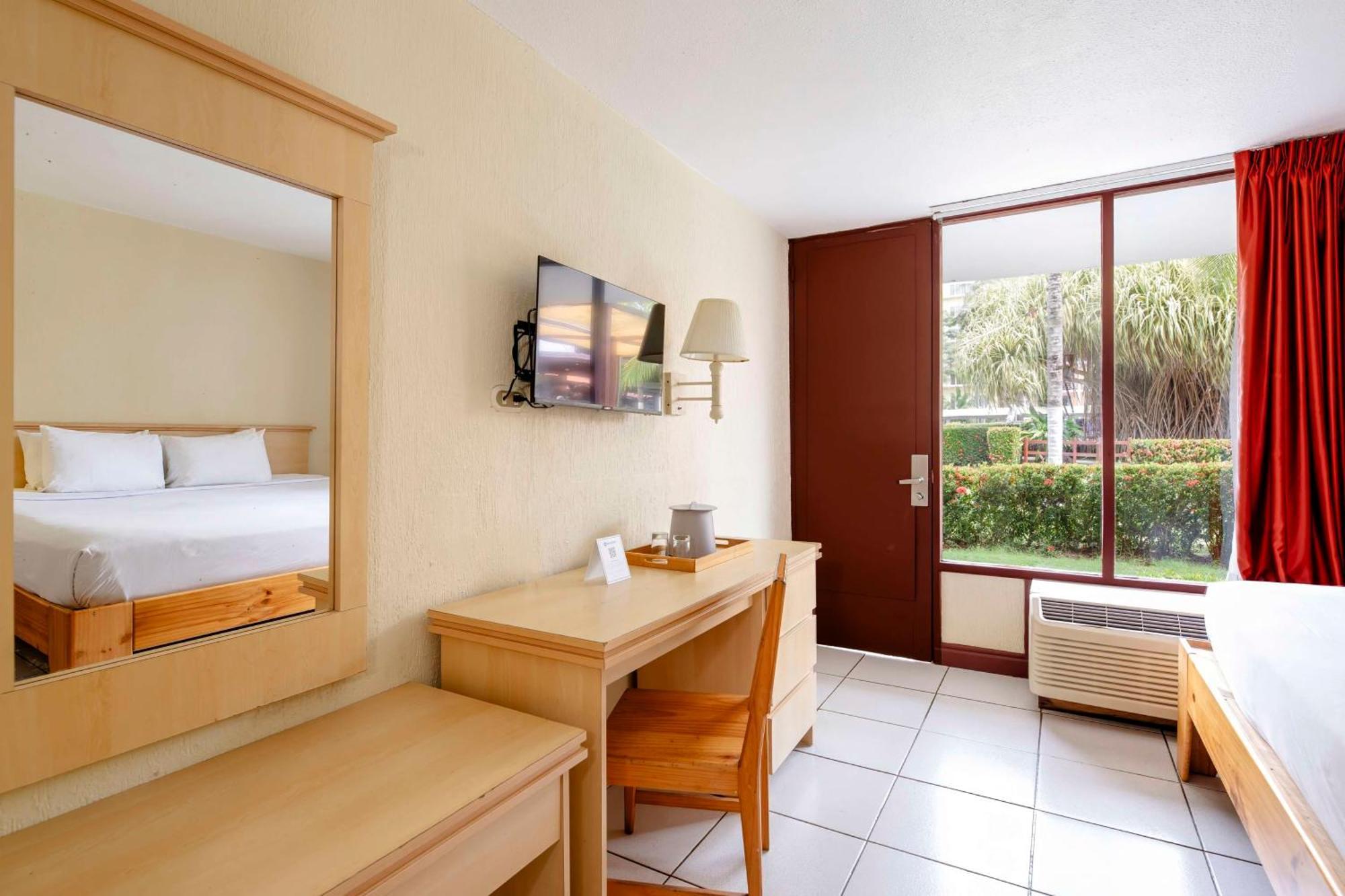 Habitación doble con vistas al jardín con 1 cama individual - No fumadores