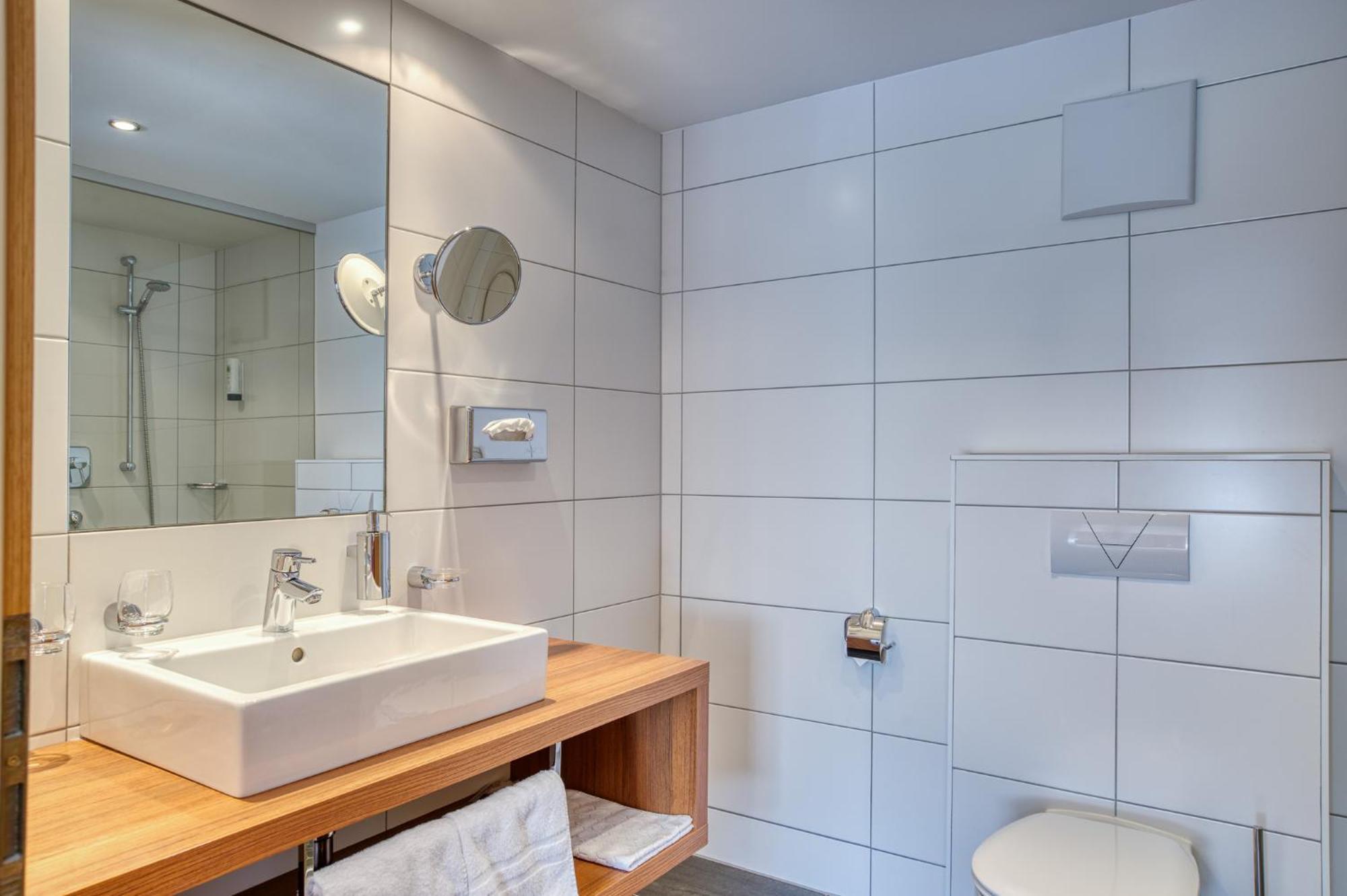 Double Room,1617842373:JPEG