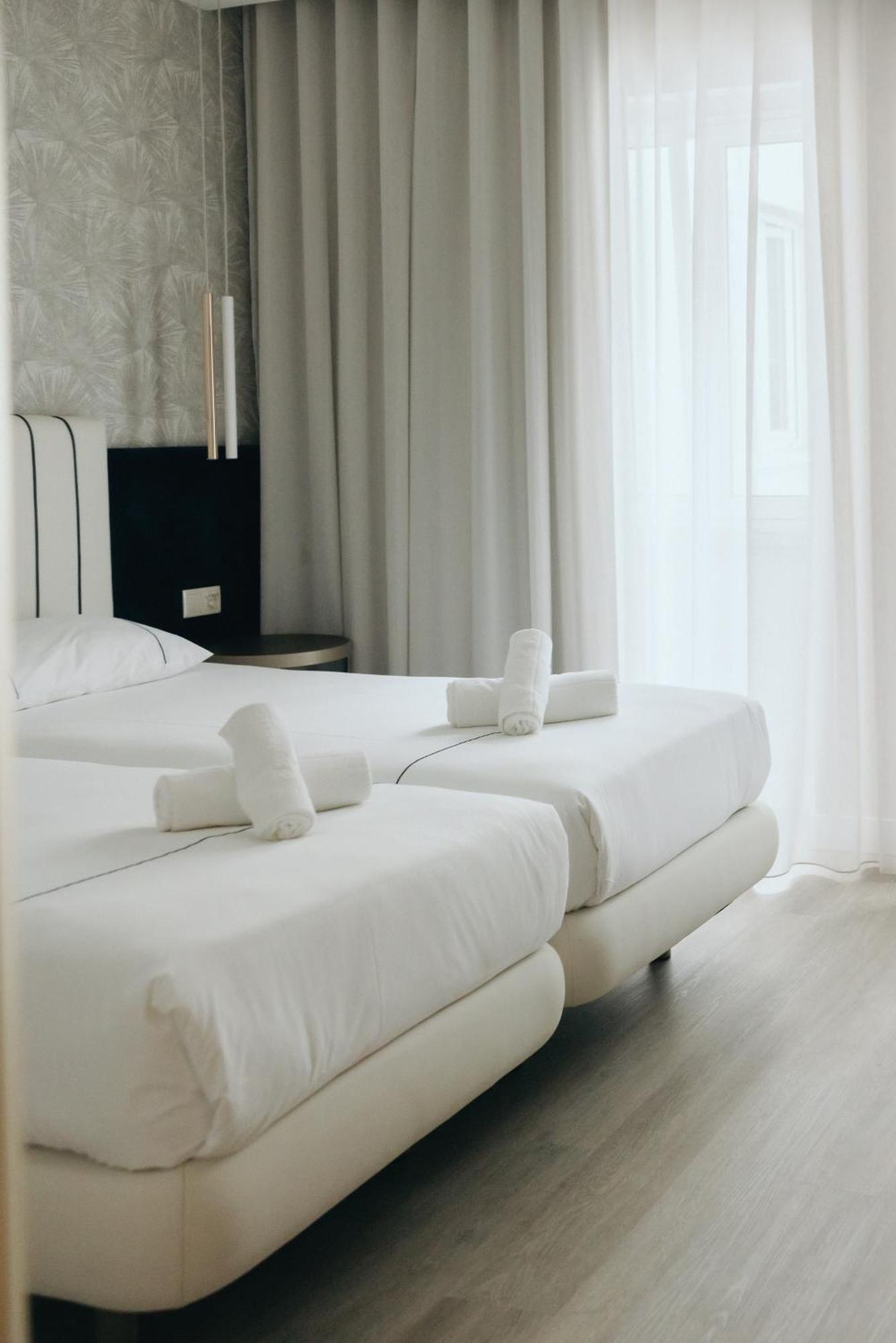 Classic Double or Twin Room,1619167410:JPEG