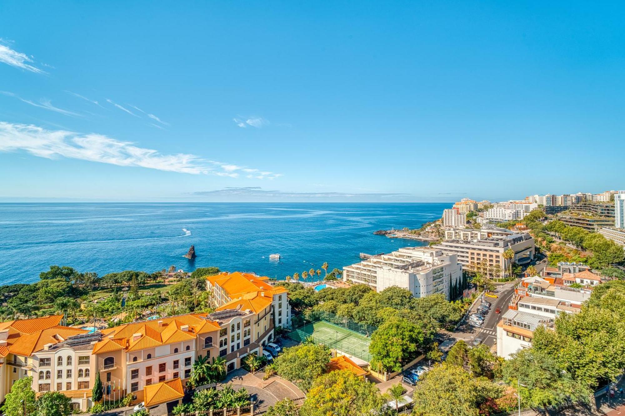 Habitación Doble Deluxe con vistas al mar (3 adultos) - 1 o 2 camas