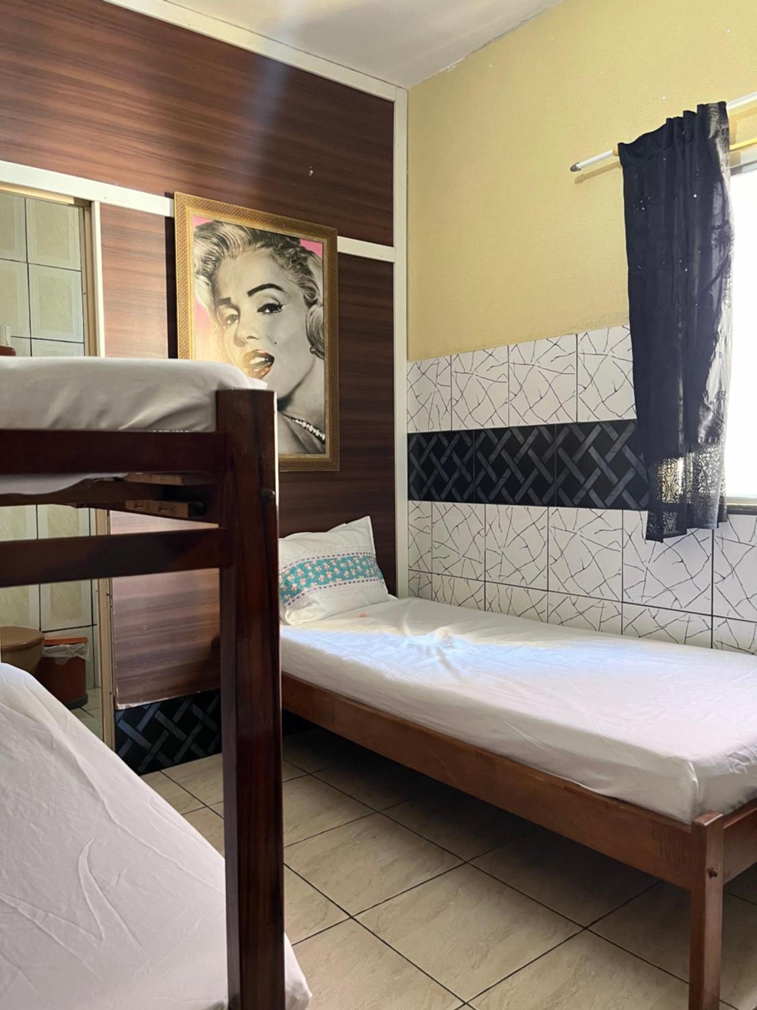 Quarto Triplo Econômico