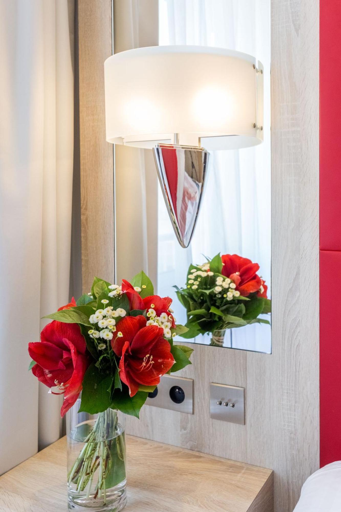 Zwei Familienzimmer mit Verbindungstür
