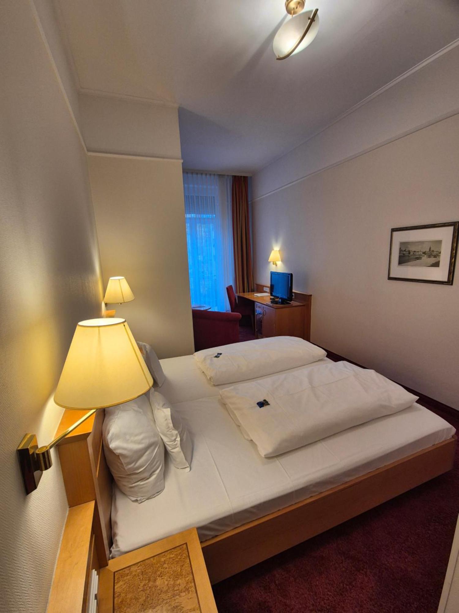Standard Doppelzimmer mit Dusche