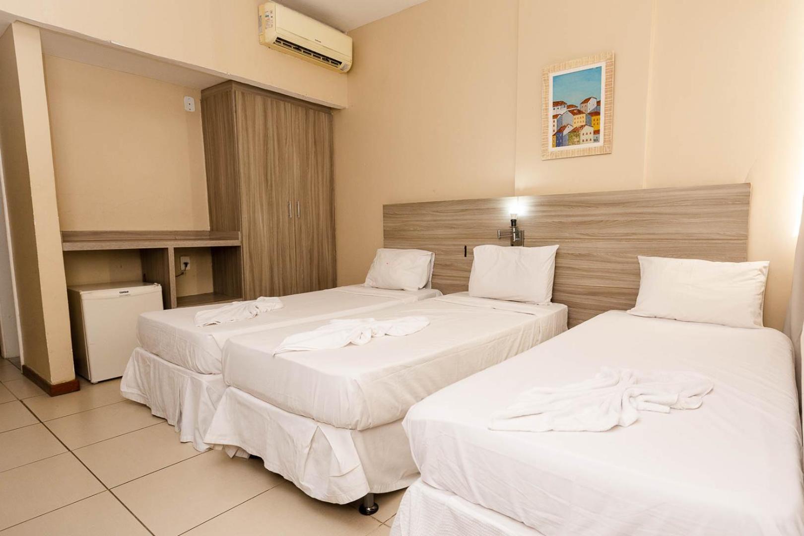 Quarto Twin Standard