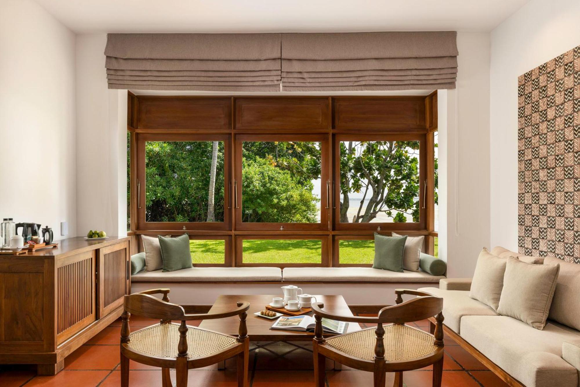 Luxury Twin Room (Including 60-minute daily treatment)