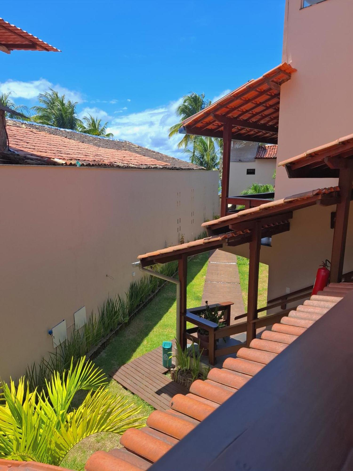 Quarto Triplo com Varanda