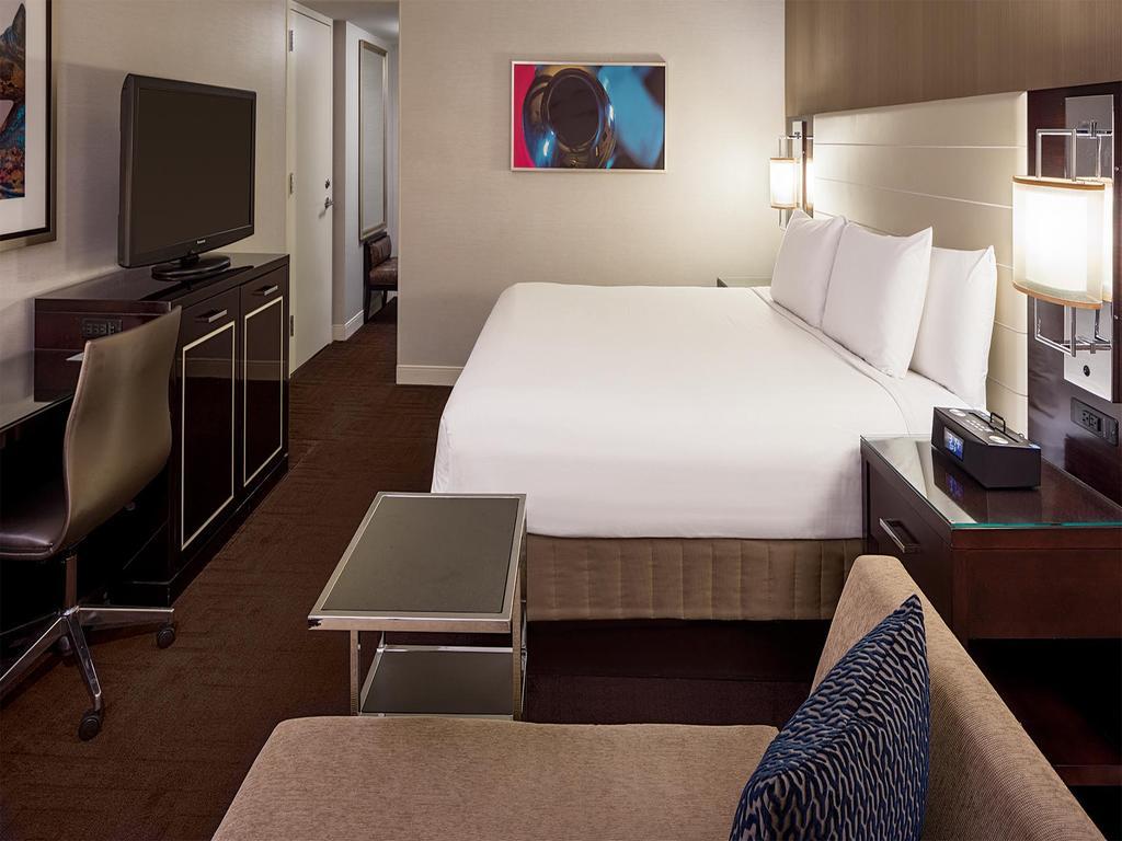 Quarto com Cama King-size