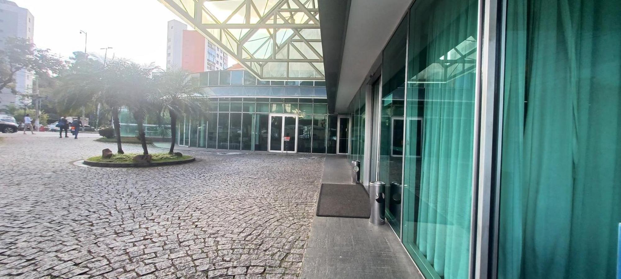 Suíte com Vista para a Cidade
