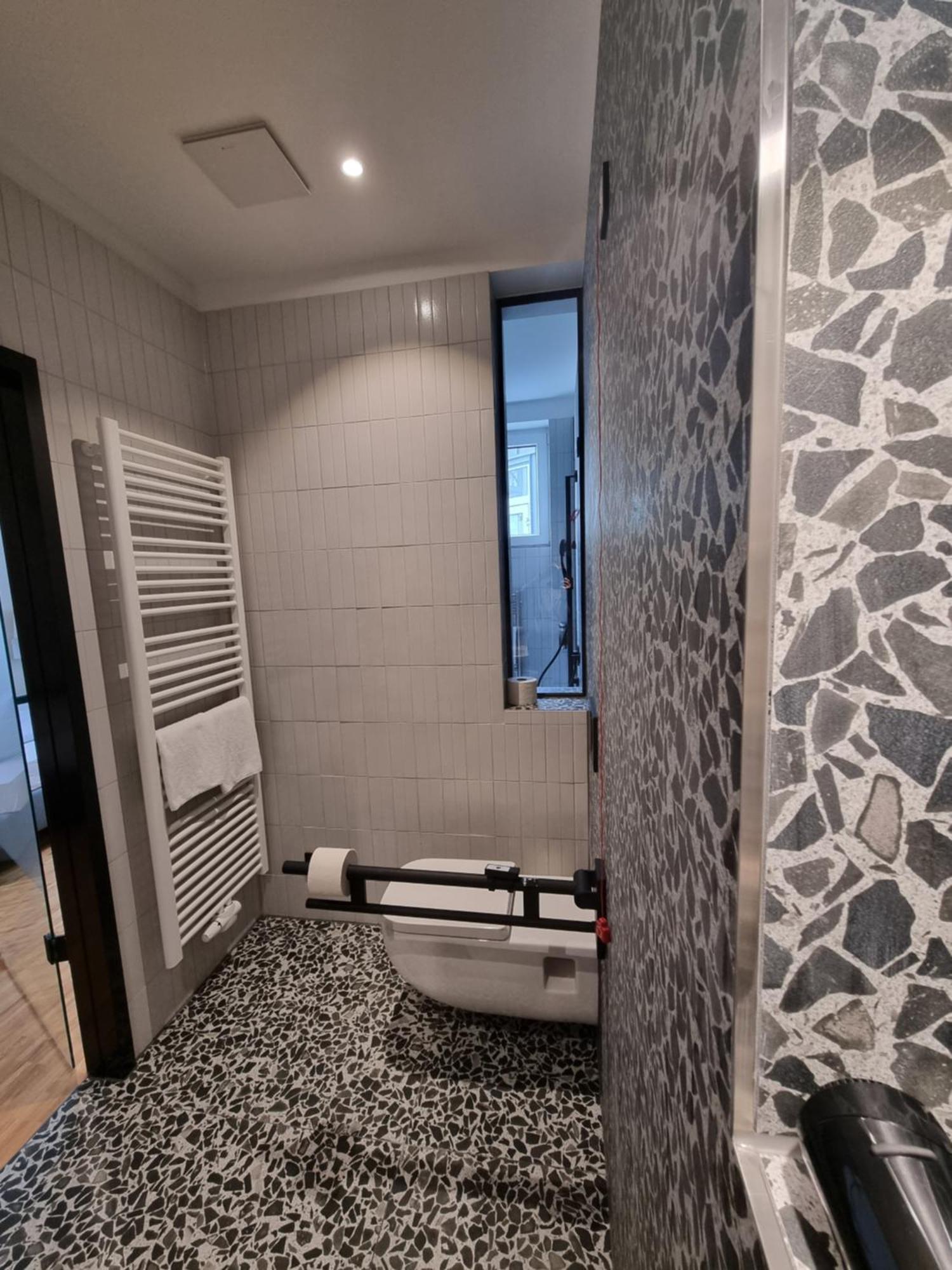 Chambre Double - Accessible aux Personnes à Mobilité Réduite
