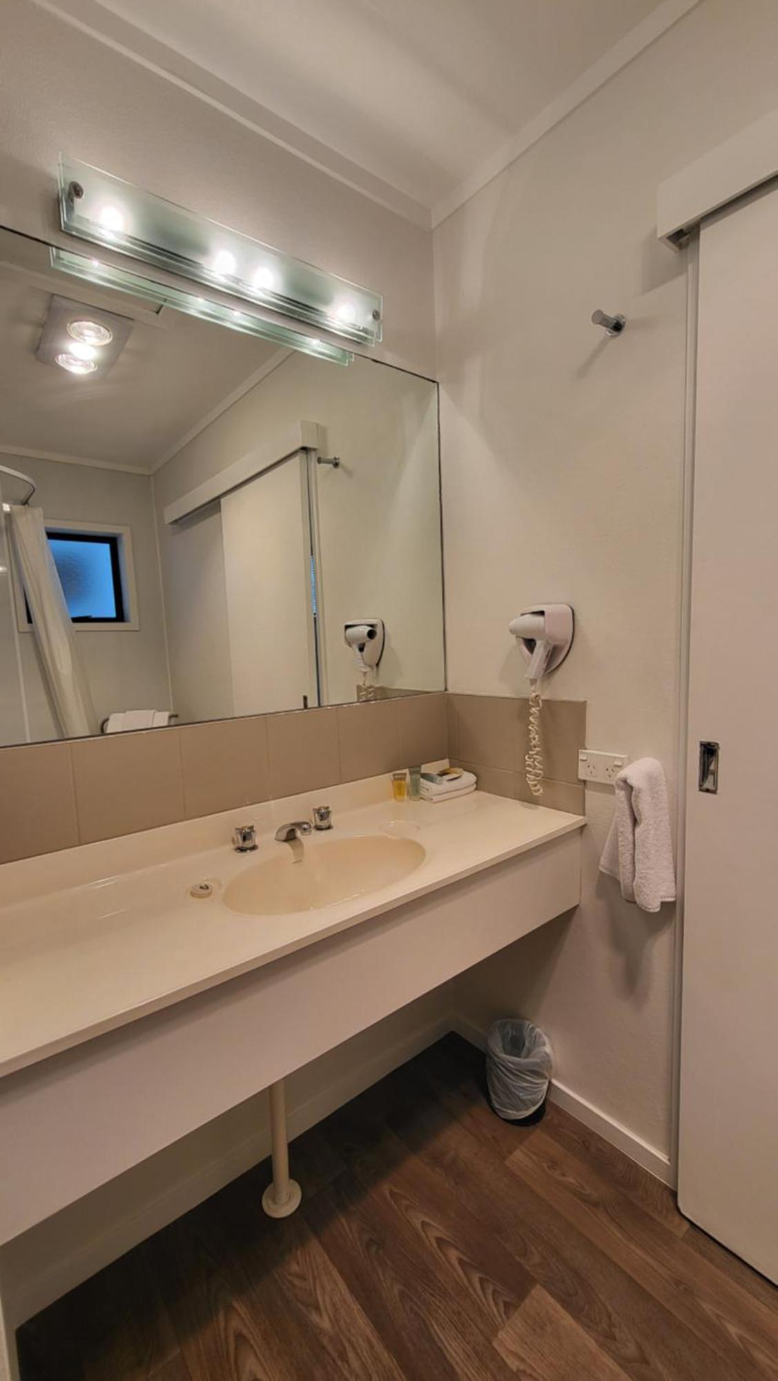 Apartamento Executivo com Banheira de Hidromassagem