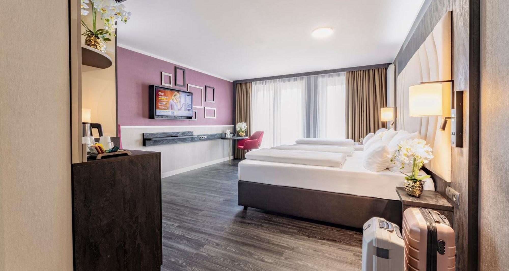 Premium Triple Room with Castle View
