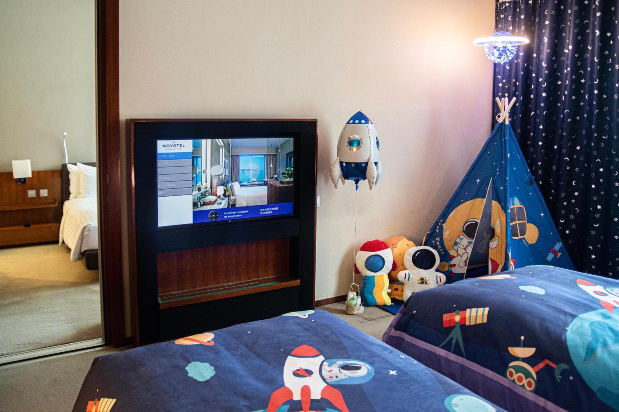 Familiekamer met Queensize Bed en 2 Eenpersoonsbedden