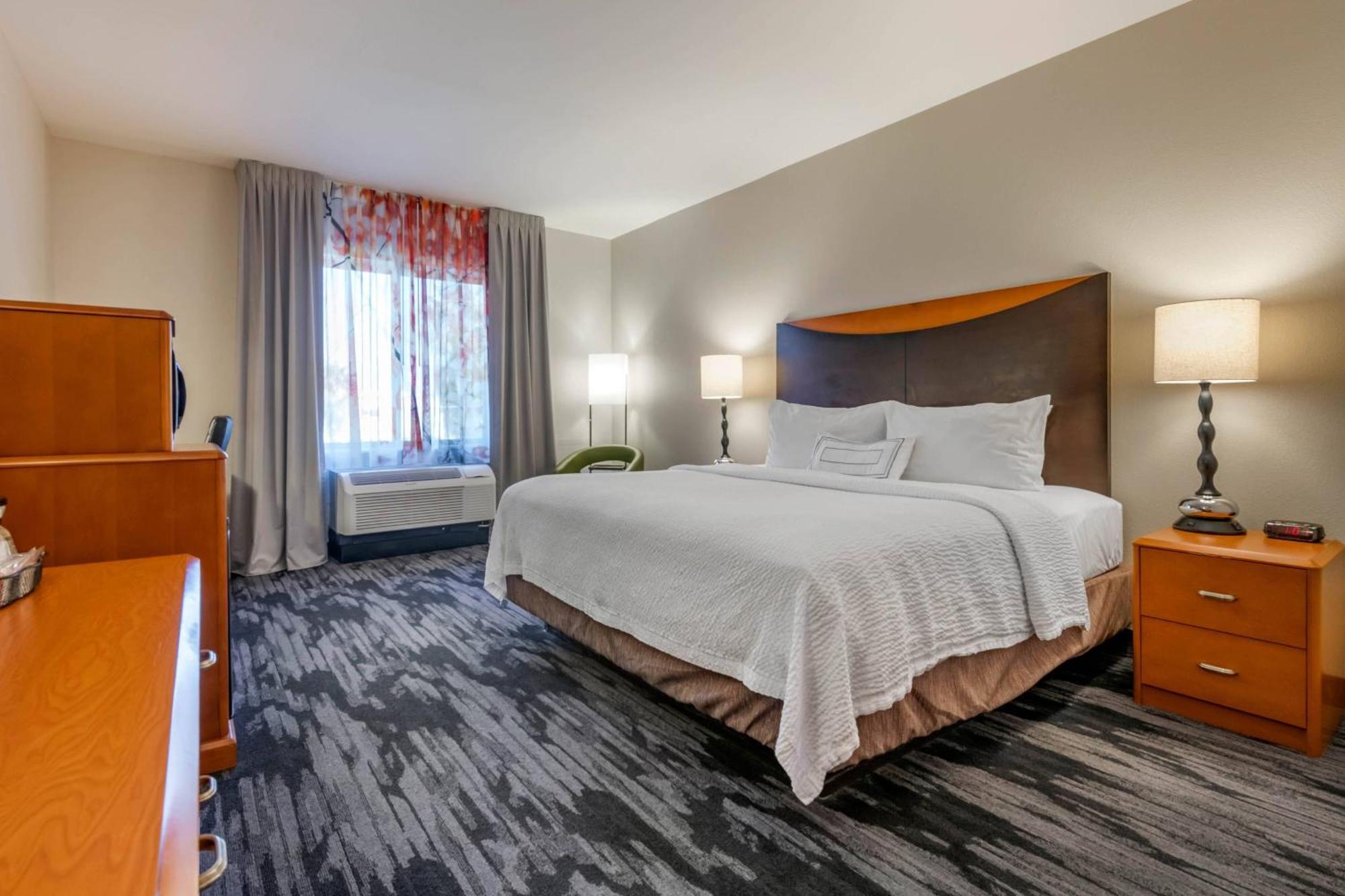 King Room,1632241096:JPEG