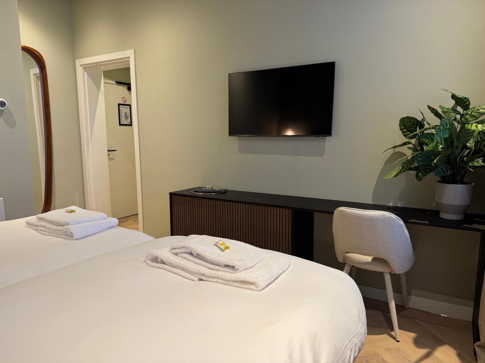 Deluxe Zimmer mit Kingsize-Bett