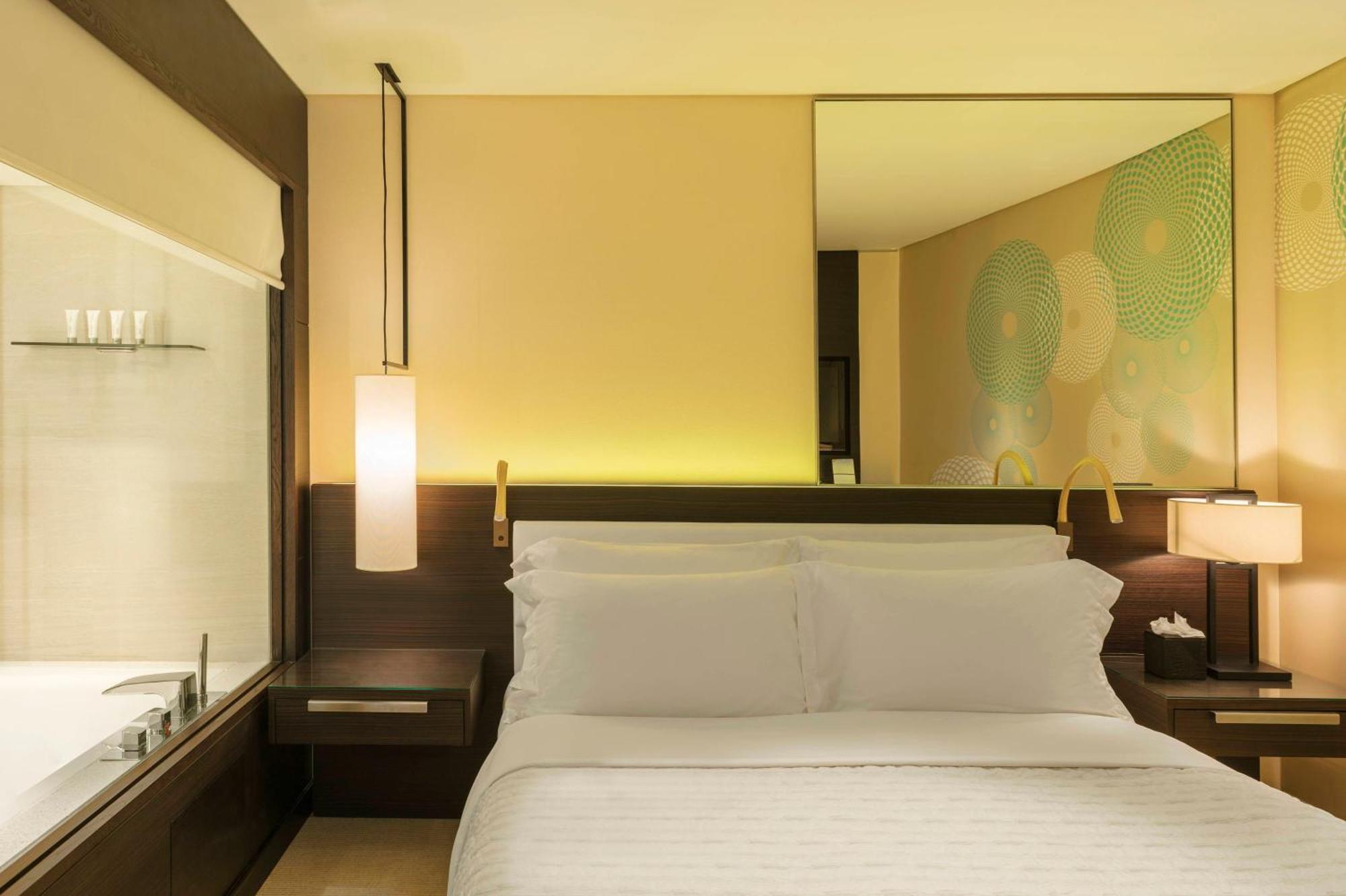 Superior Deluxe Zimmer mit Kingsize-Bett und Meerblick