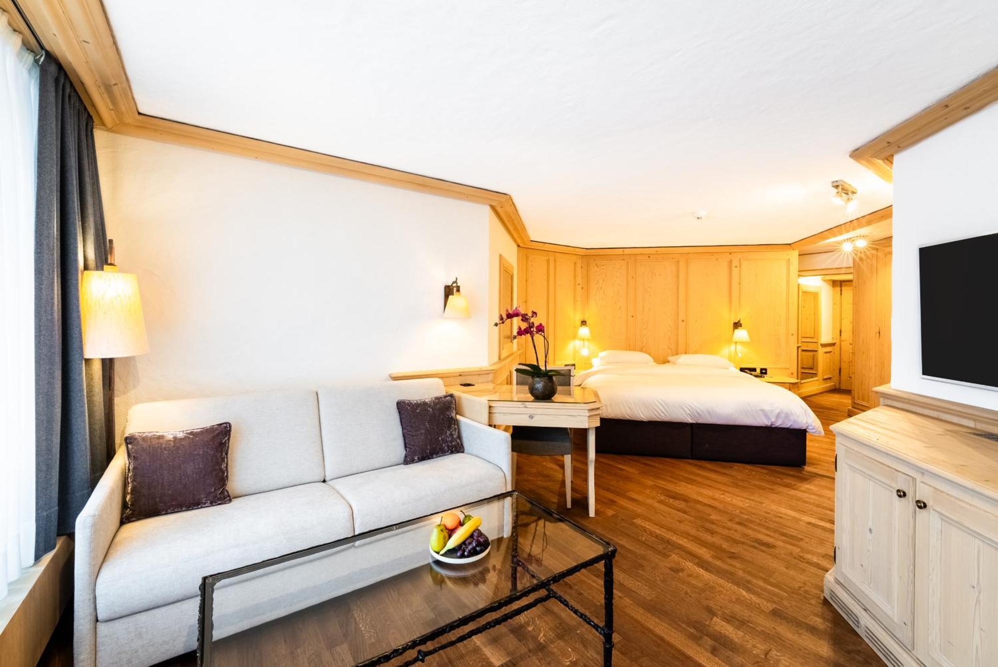 Junior Suite,1635248251:JPEG