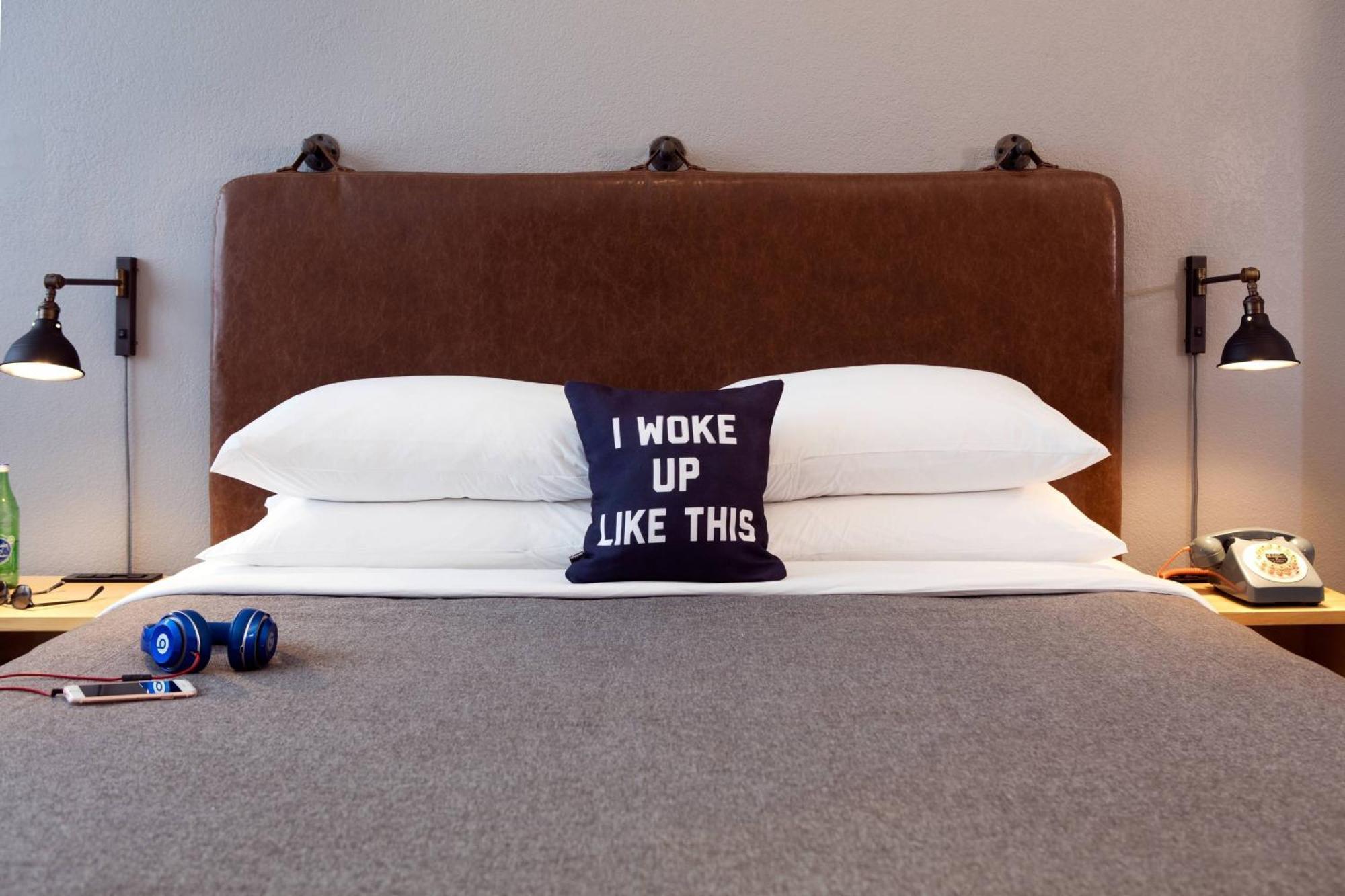 Quarto com Cama Queen-size