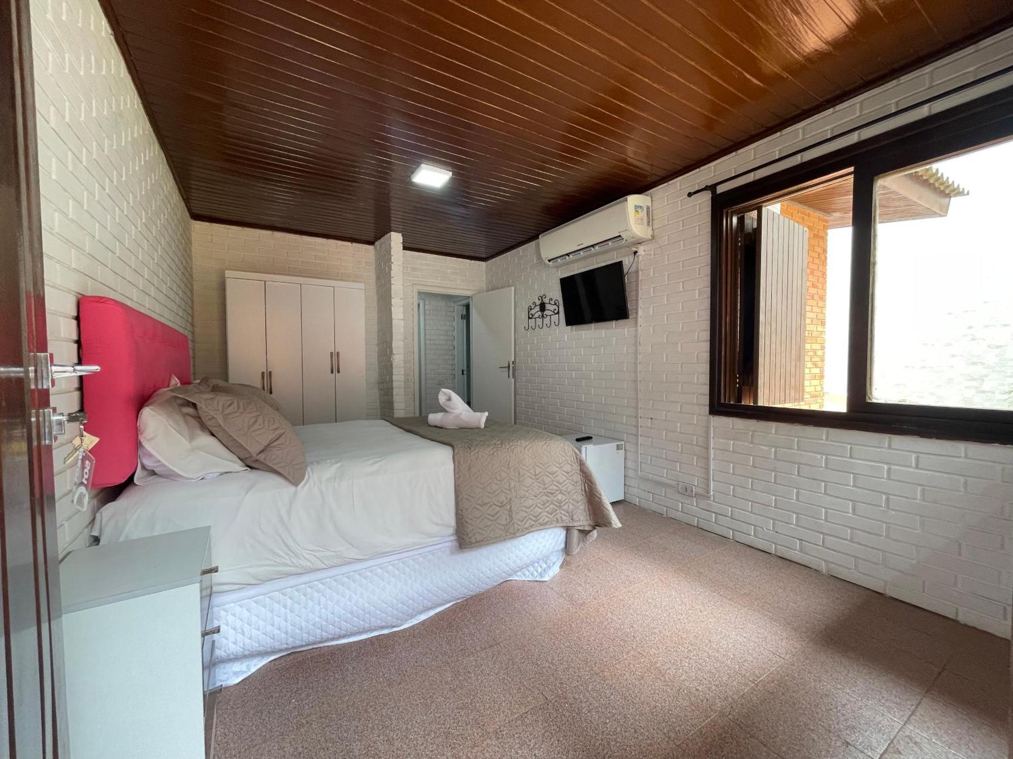 Suíte de 2 Quartos