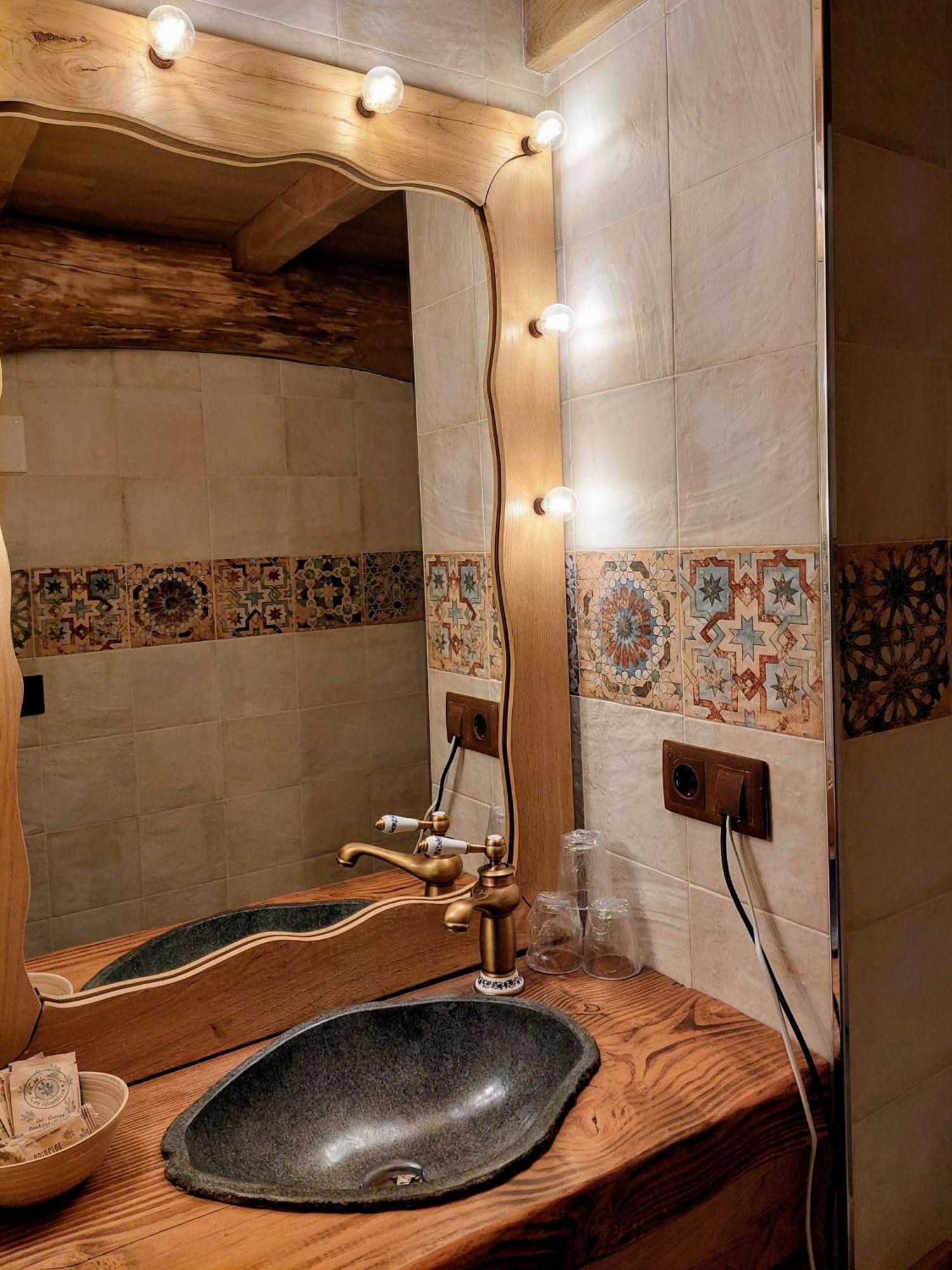 Habitación Familiar con baño privado