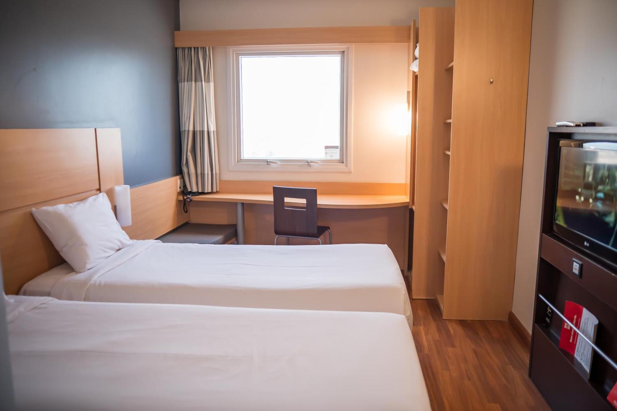 Quarto Superior com 2 Camas de Solteiro