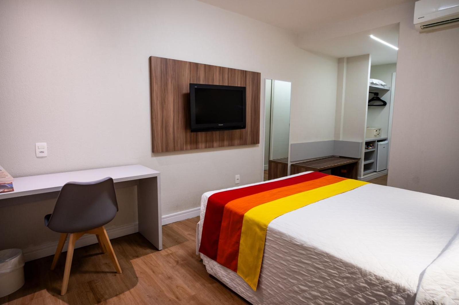 Quarto Queen Standard