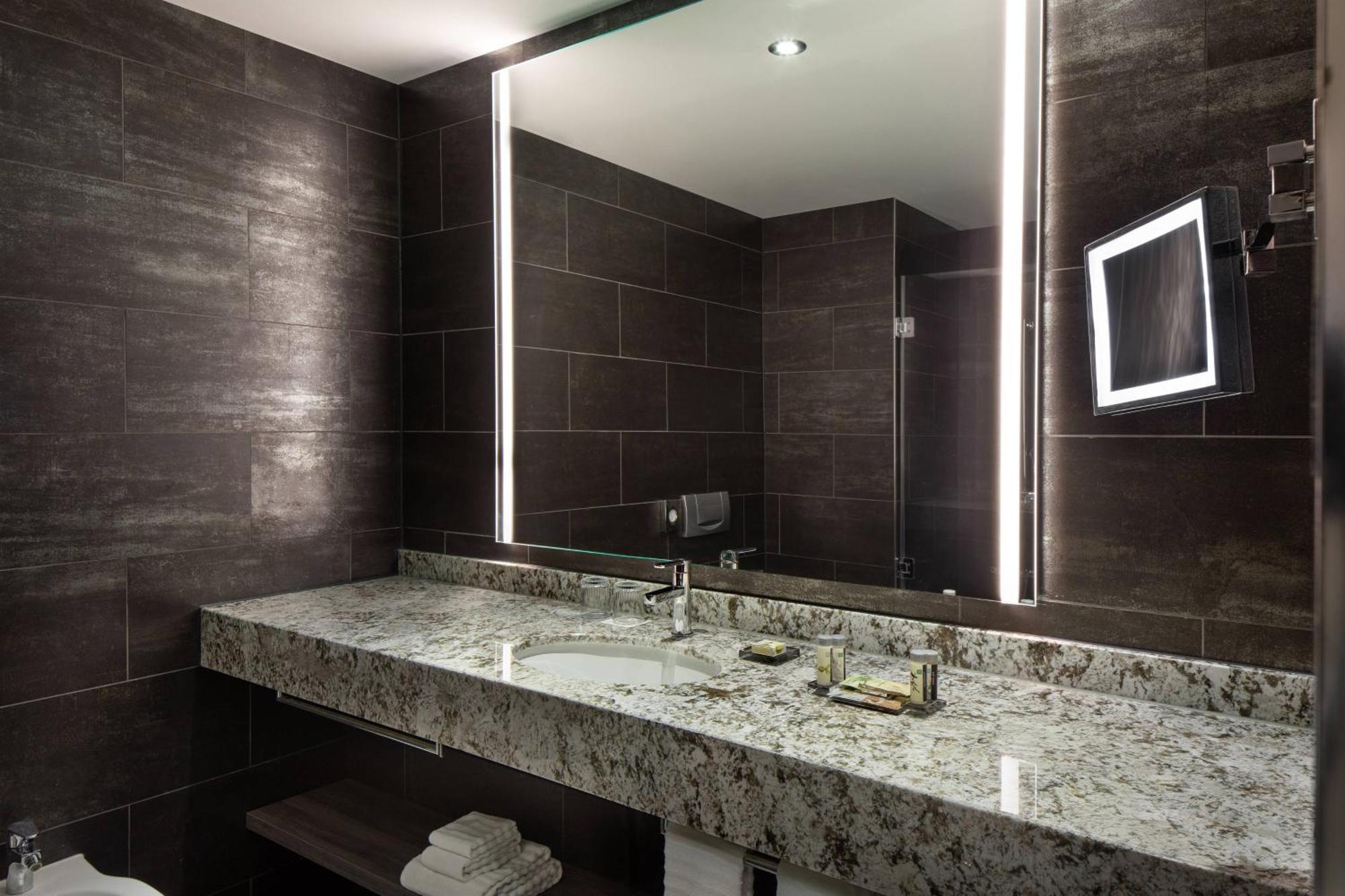 Suite Studio Lit King-Size