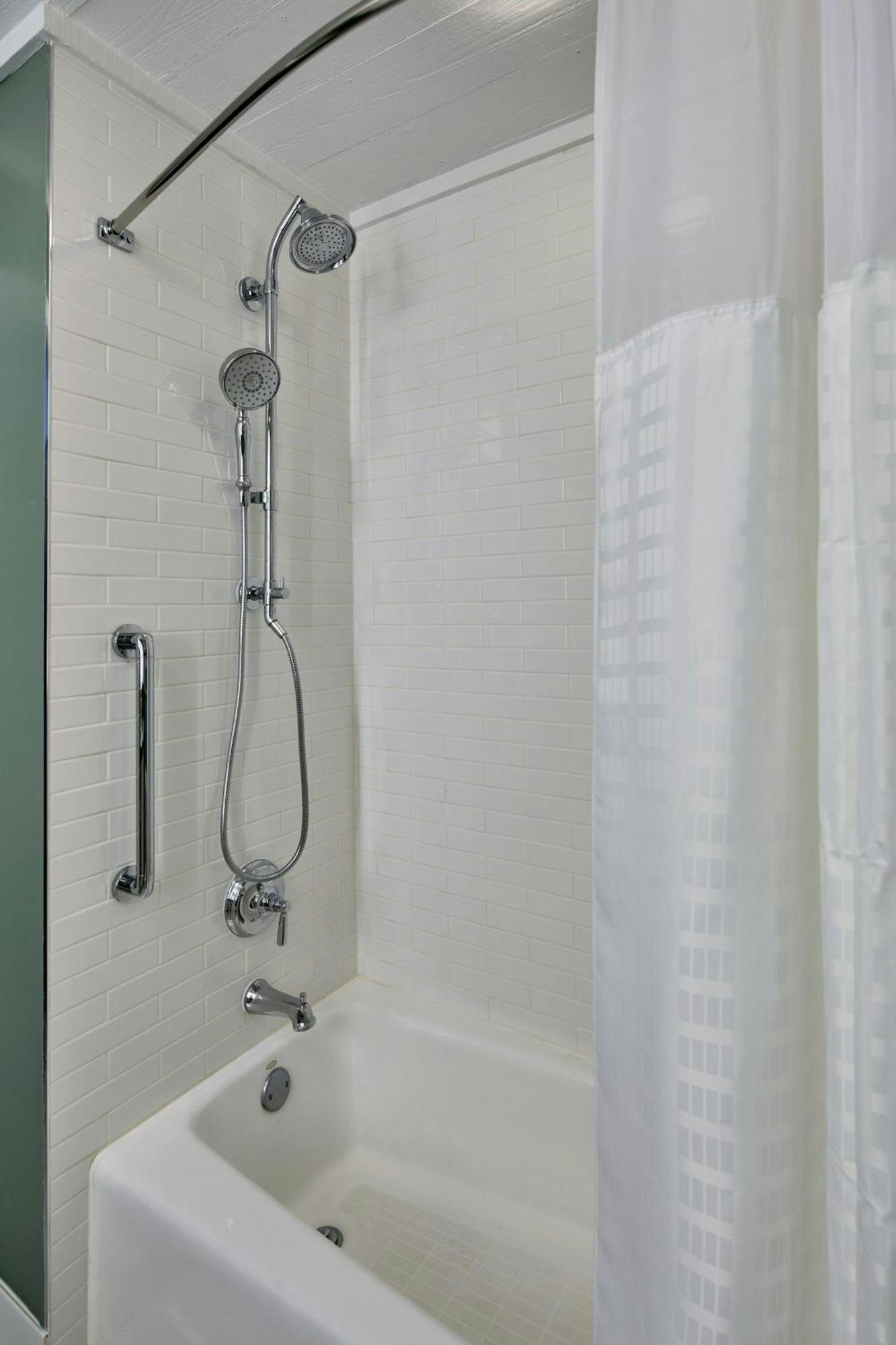Quarto com 2 Camas Queen-Size