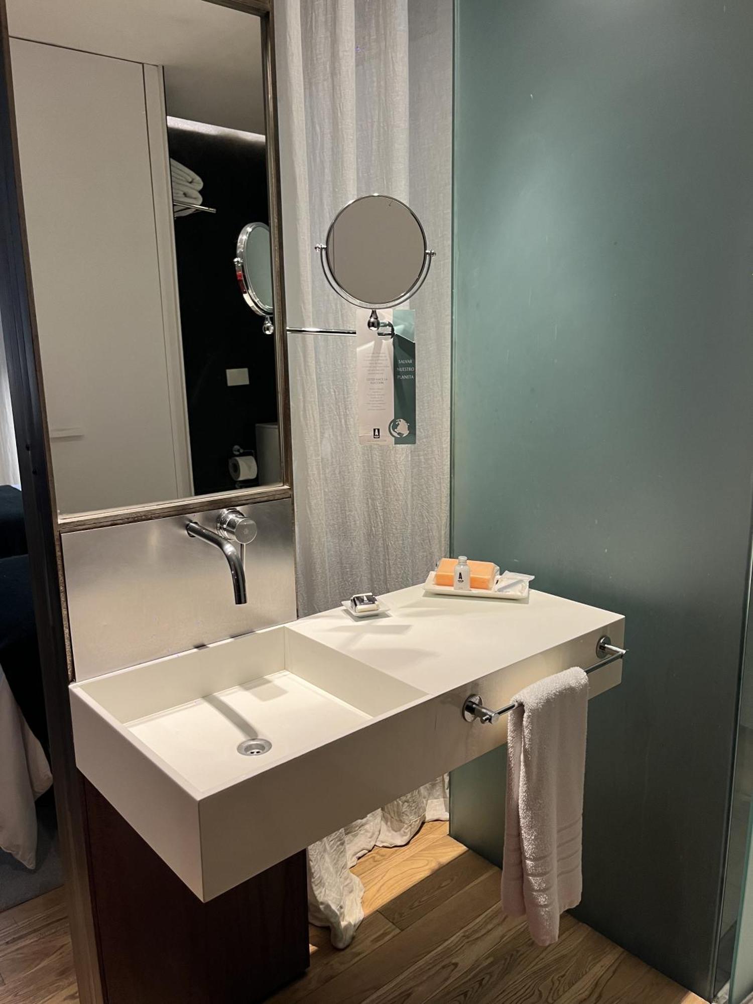 Quarto Twin