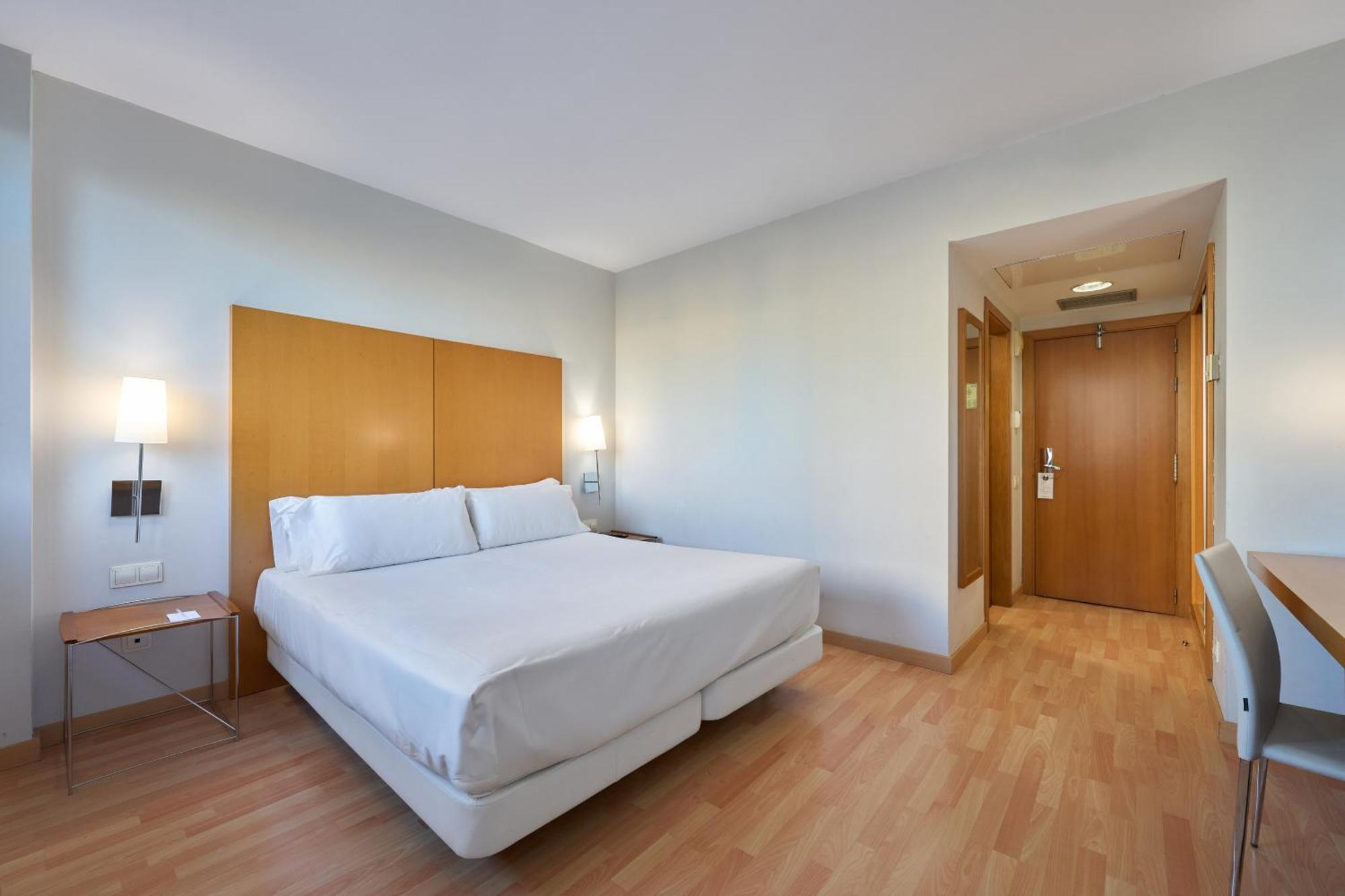 Doppelzimmer mit Gartenblick