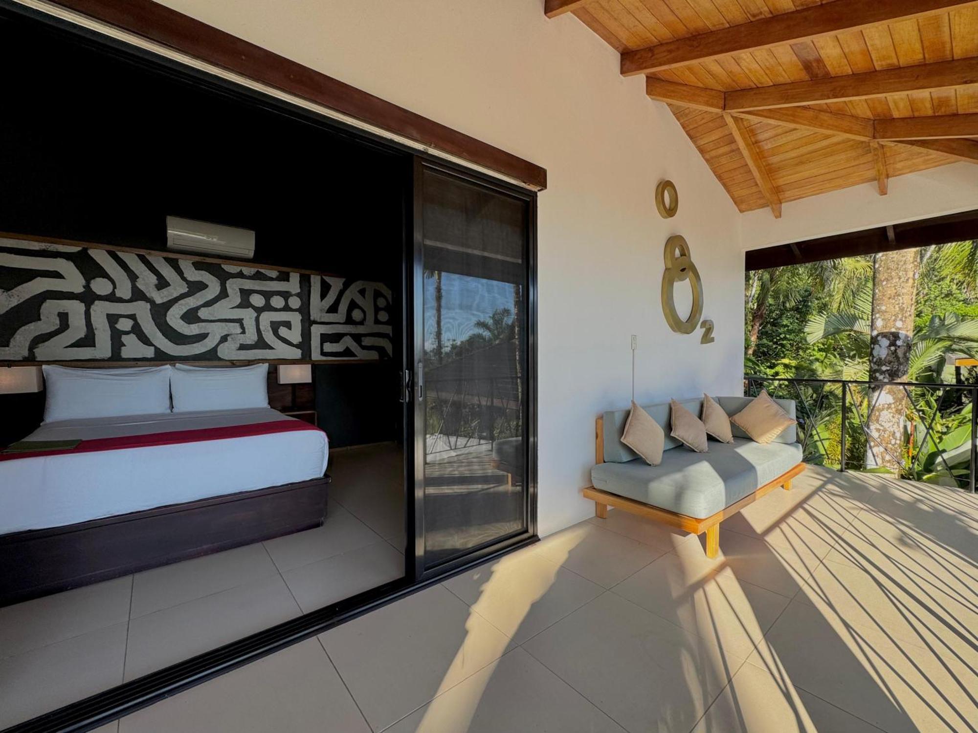 Queen Room with Sea View