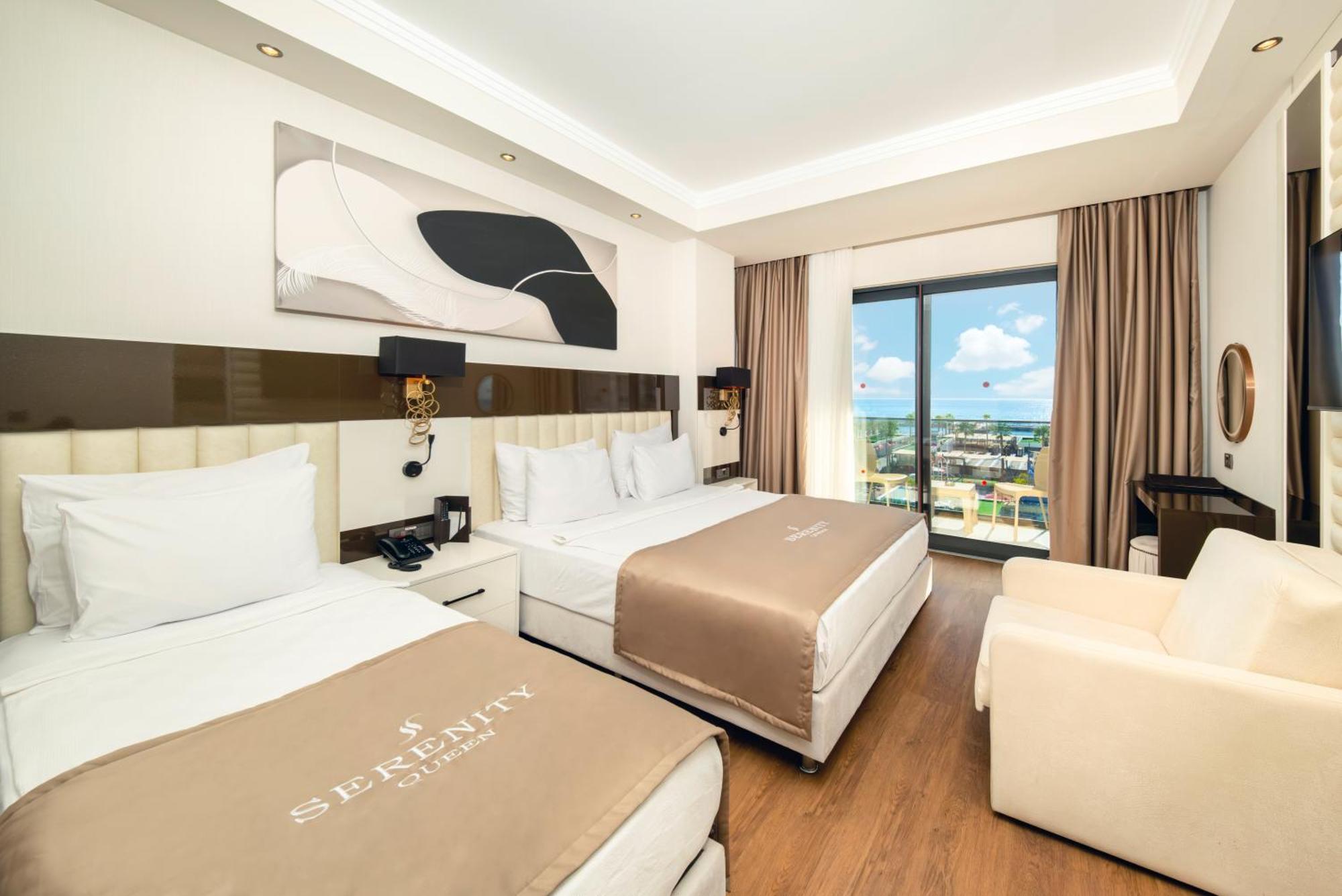 Deluxe Room,1649168704:JPEG