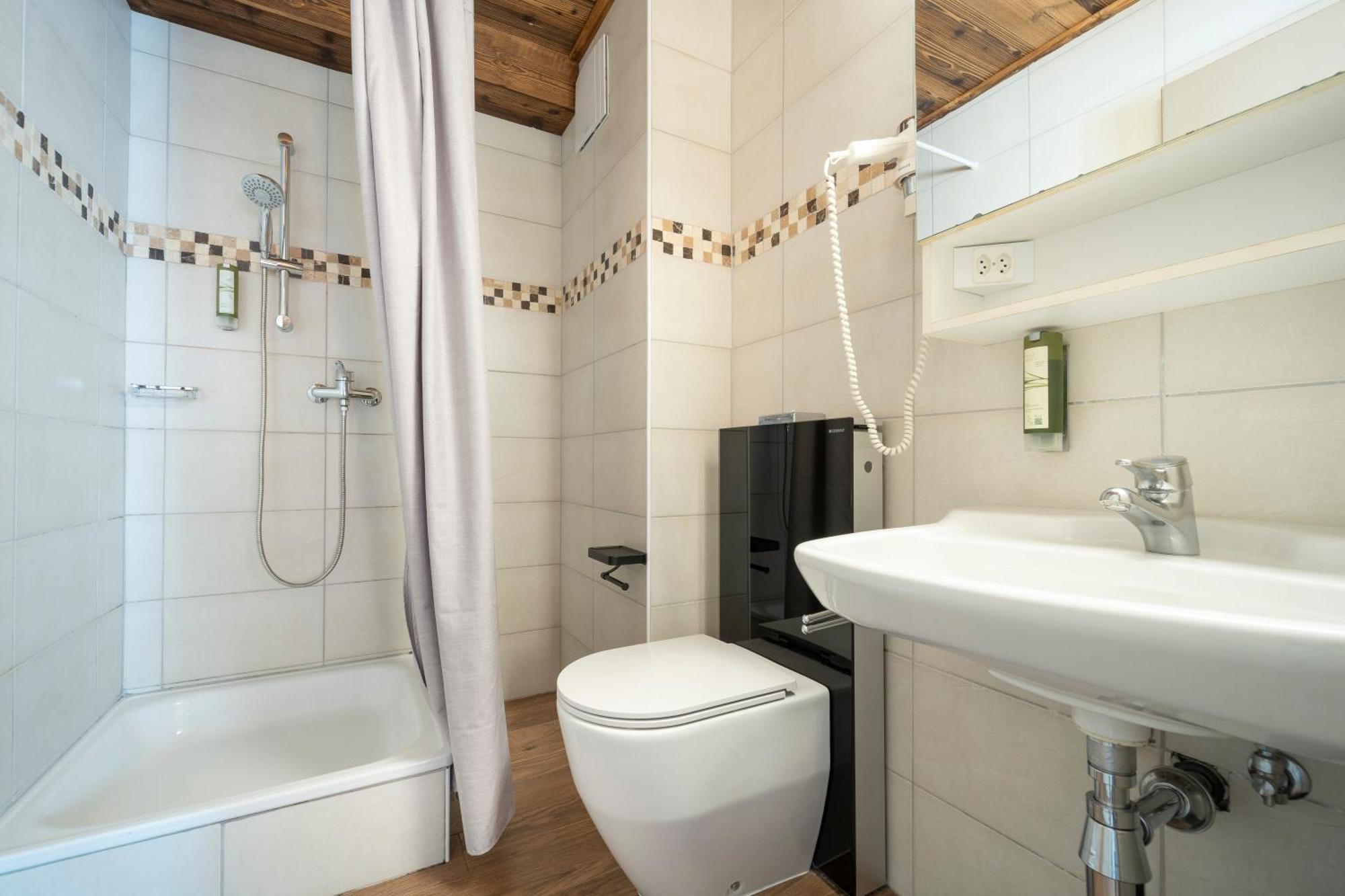 Chambre Familiale d'Angle