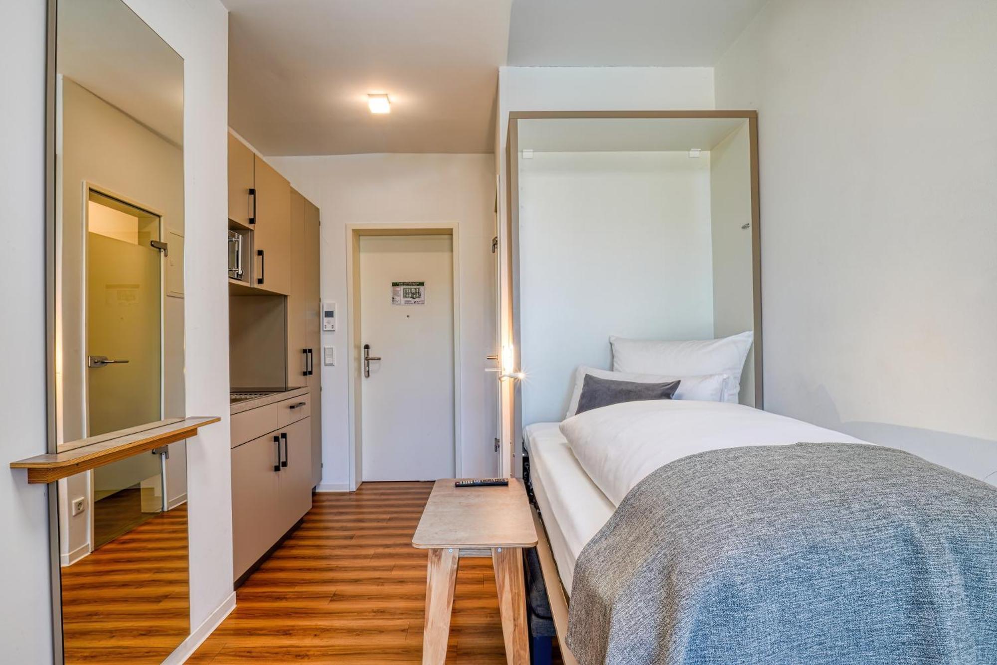Single Room,1653575589:JPEG