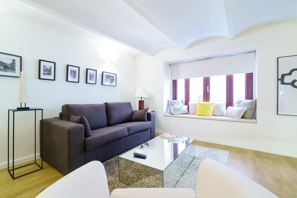 Apartment Terrace,318251537:JPEG