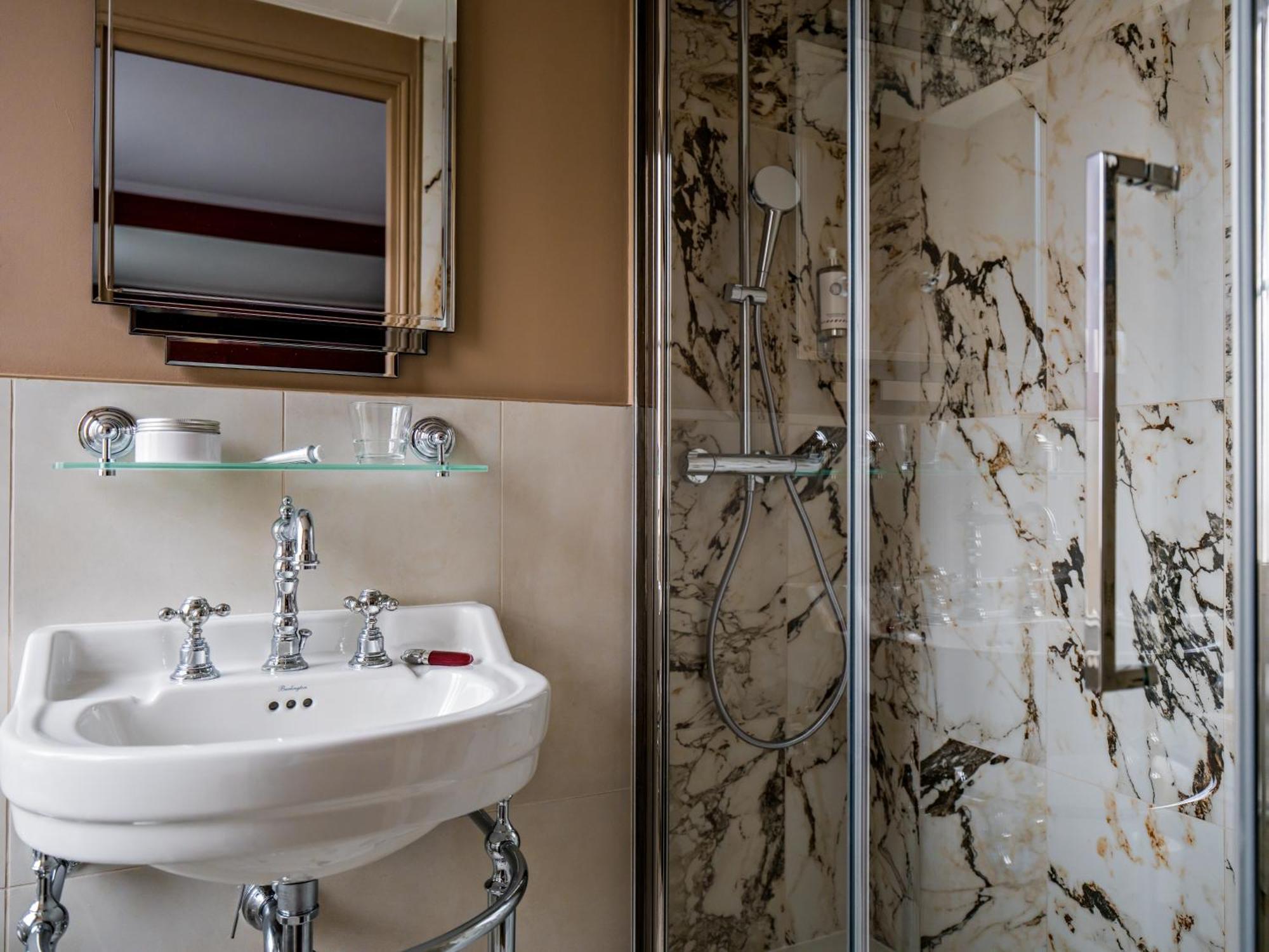 Renovated -  Superior Triple Room