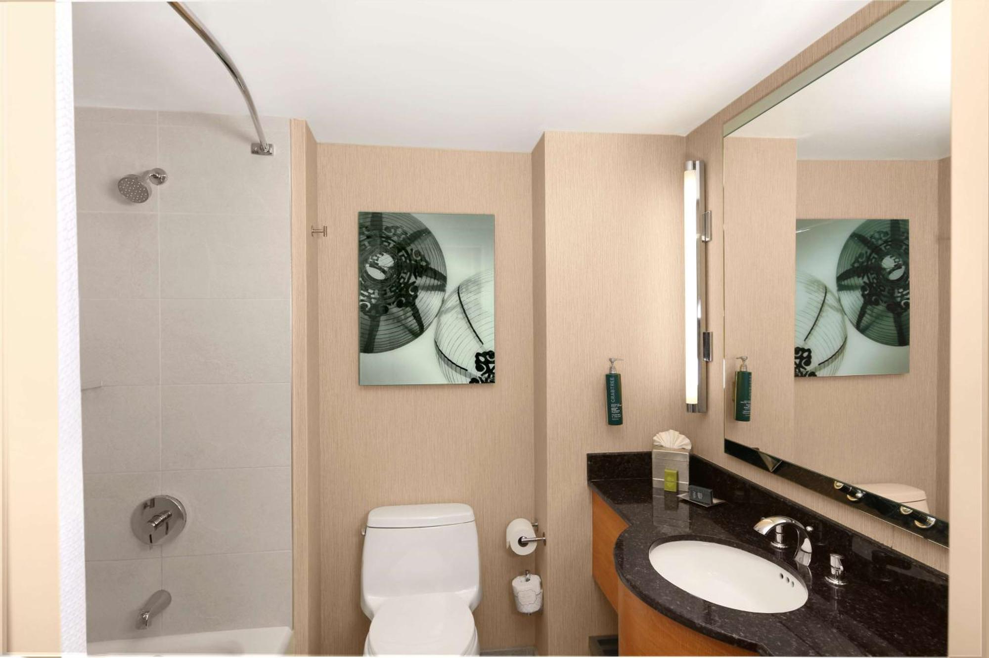 Quarto Vista Horizonte com 2 Camas de Casal - Pisos 20 a 44