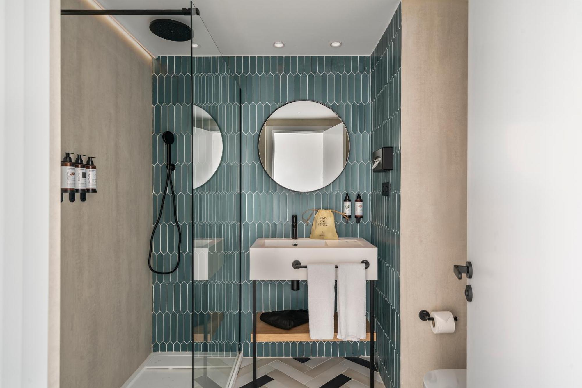Vincci Kamer