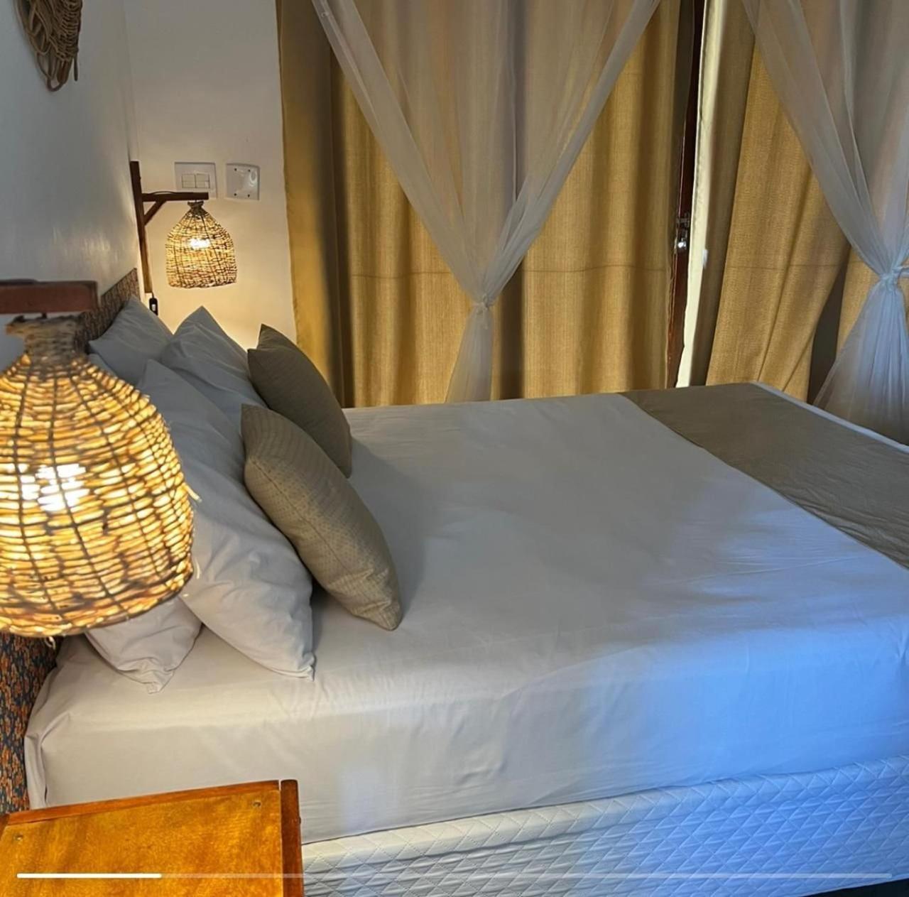Deluxe Queen Suite,1658843286:JPEG
