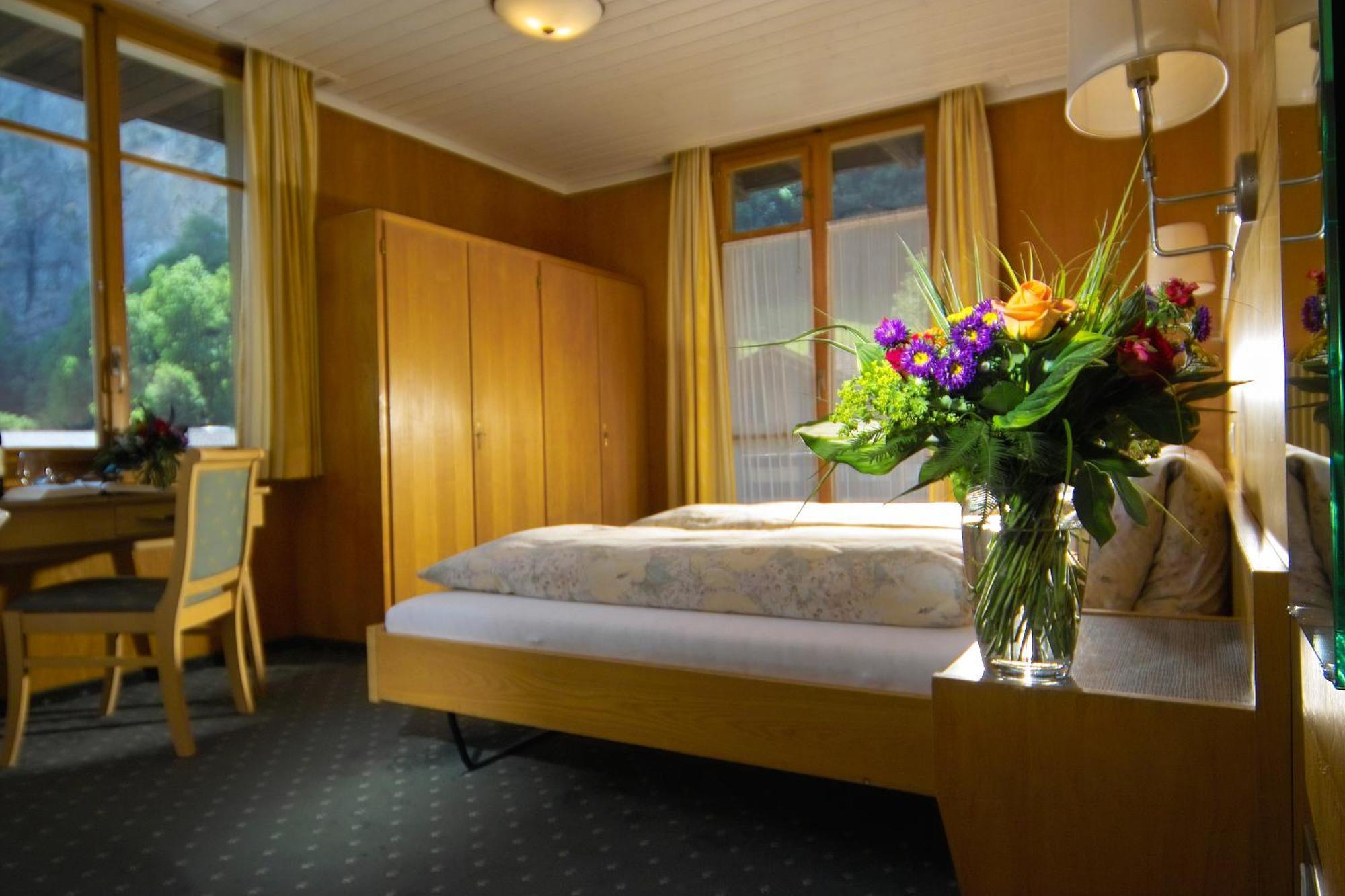 Chambre Triple avec Balcon - Vue sur Cascade