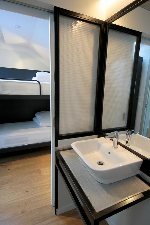 Habitación Familiar con balcón