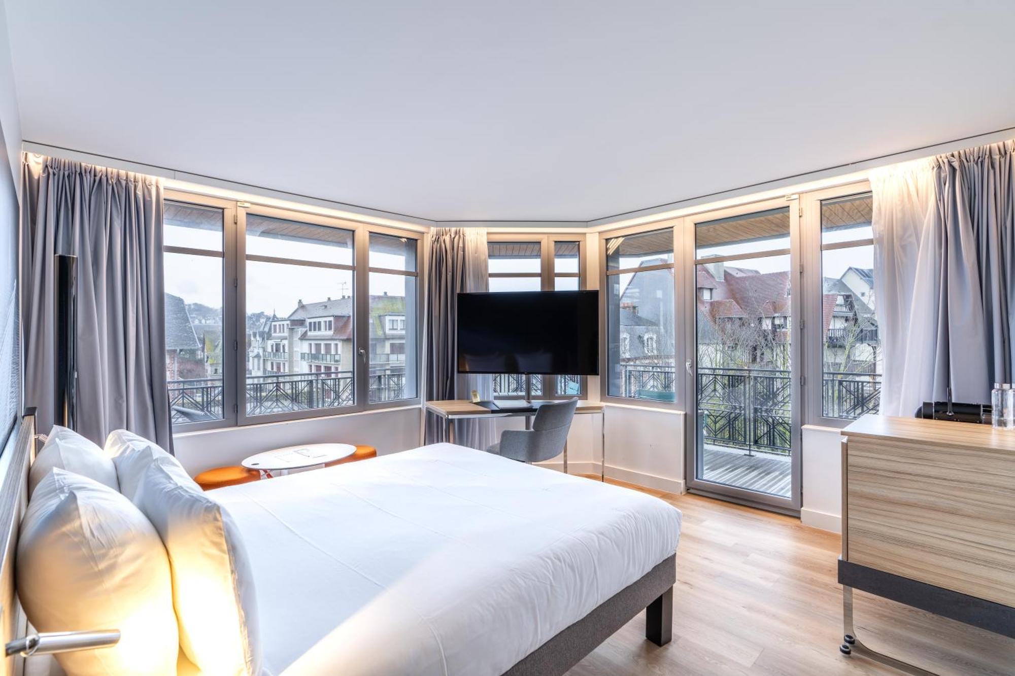 Executive Tweepersoonskamer met Slaapbank en Balkon