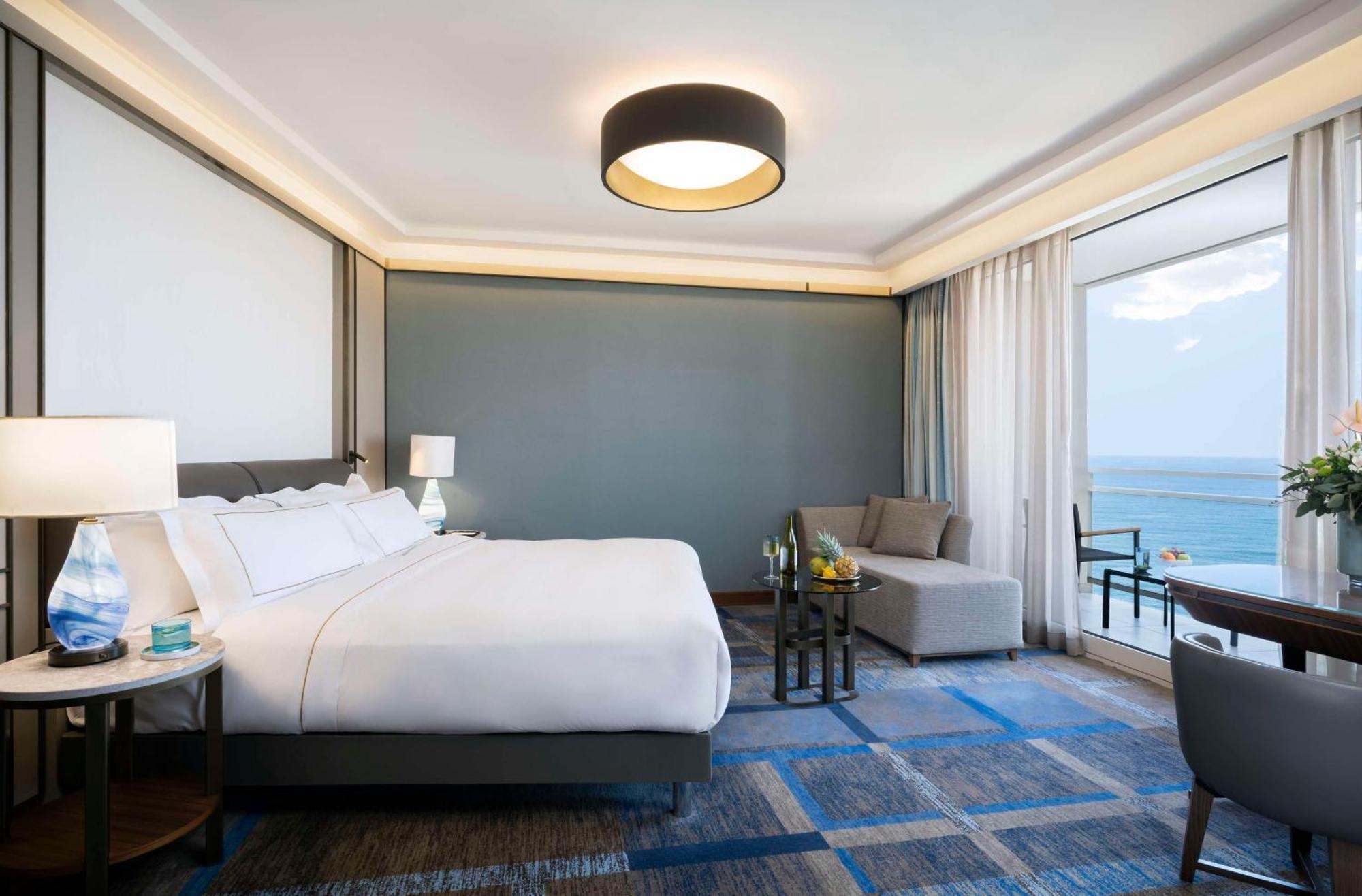 Premium King Studio with Sea View