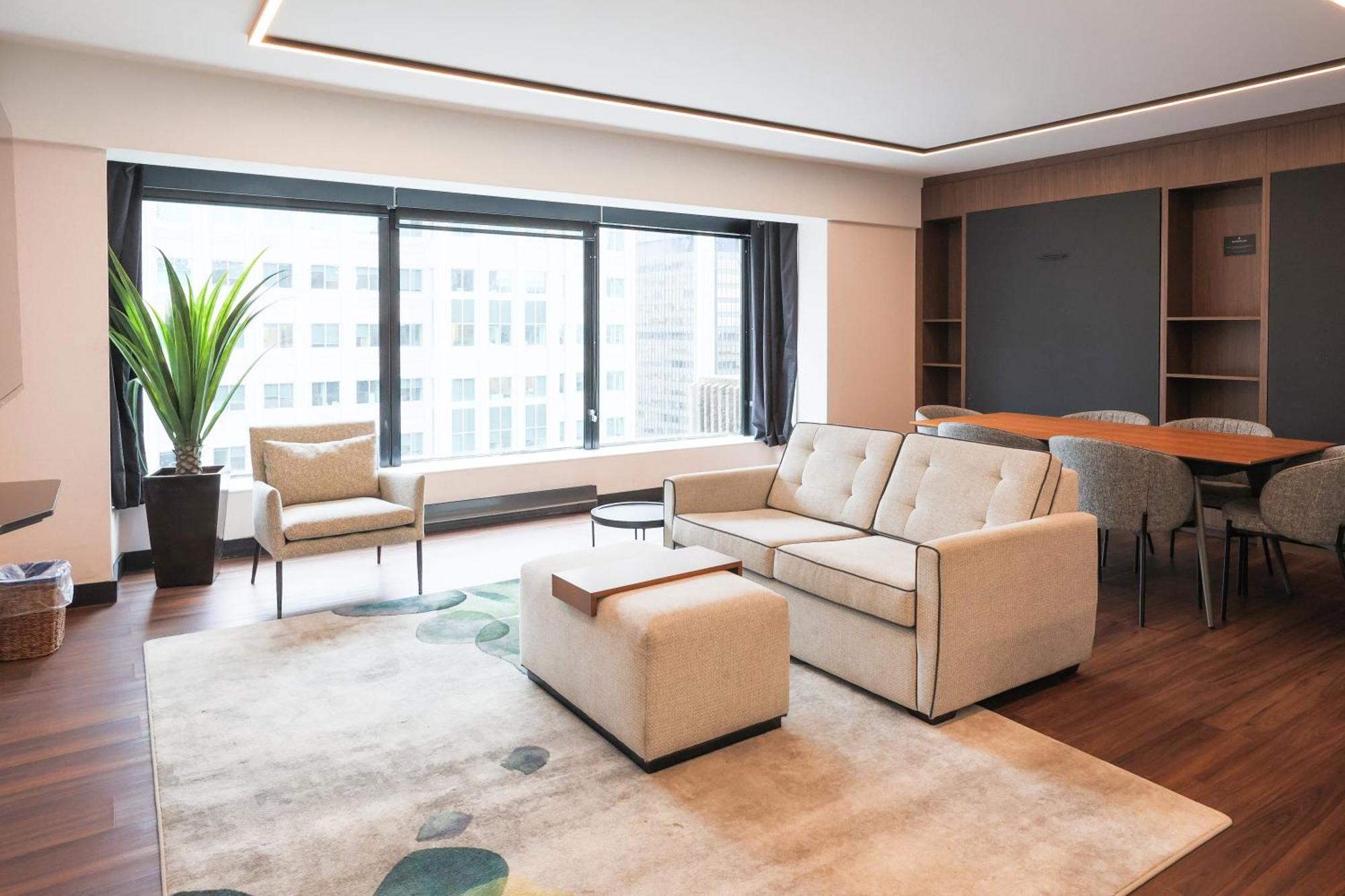 One-Bedroom King Suite,1662979932:JPEG