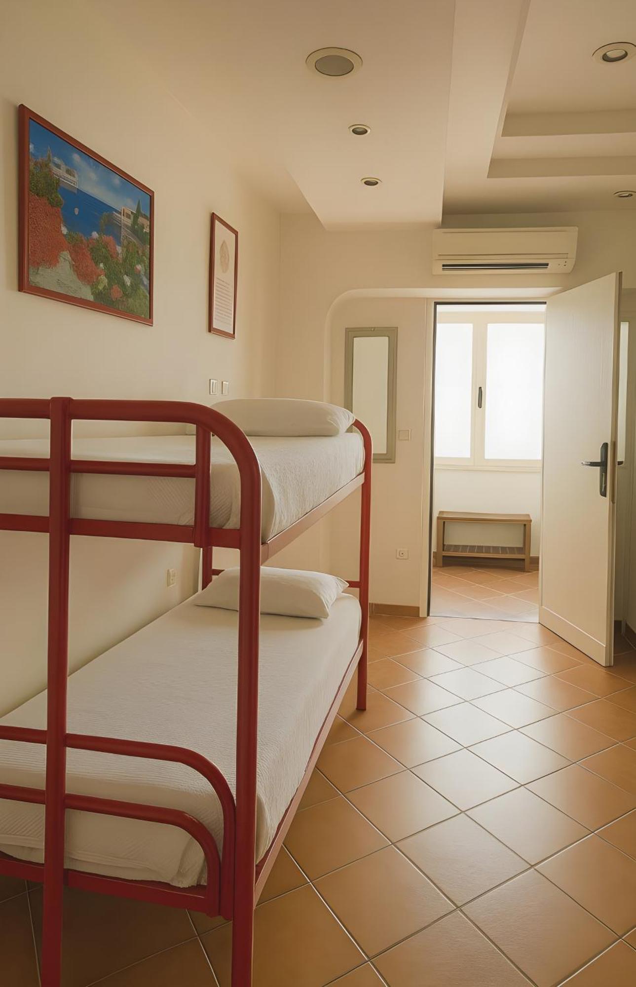 Letto a Castello in Dormitorio Misto