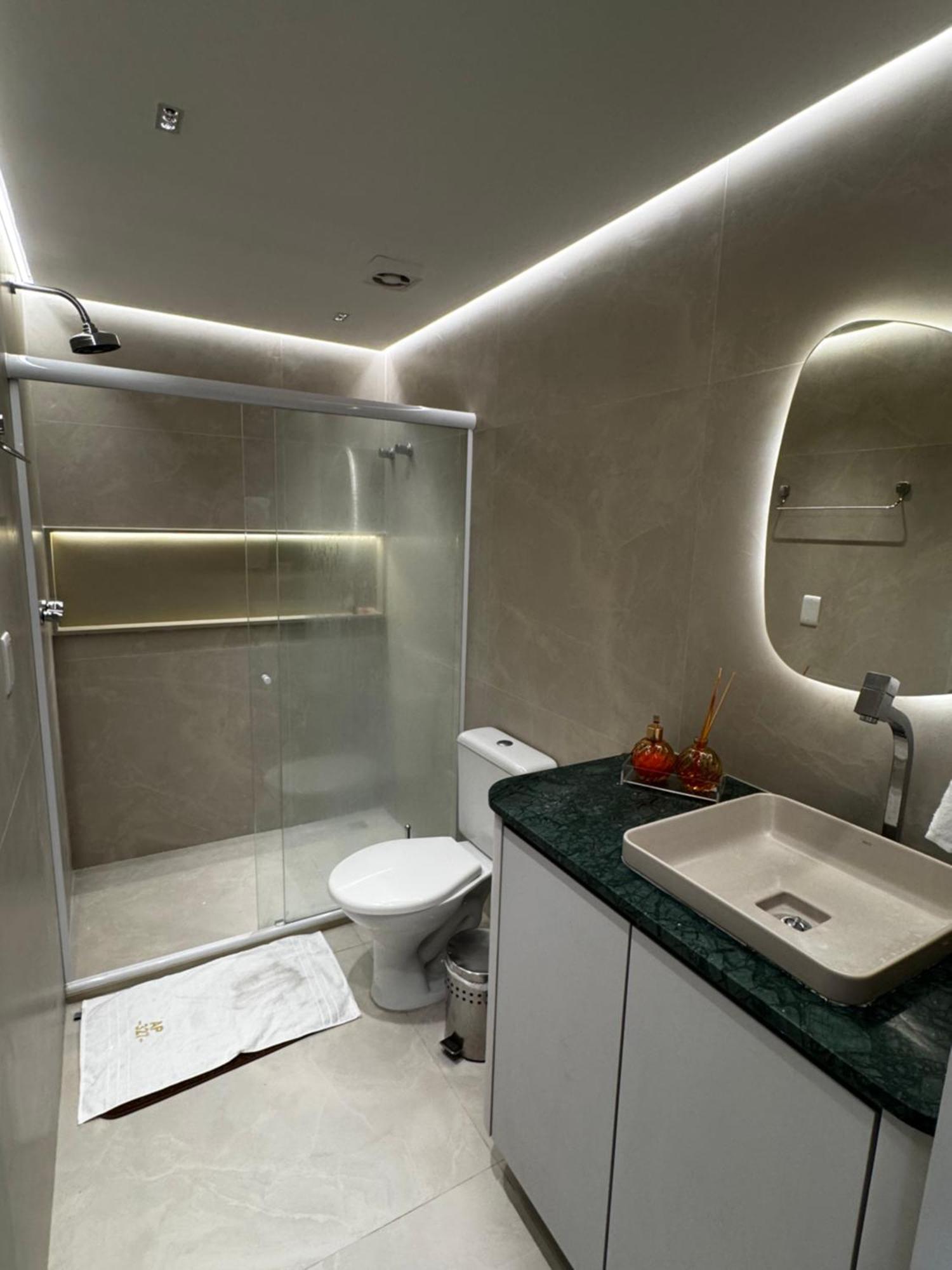 Apartamento deluxe de 2 quartos com vista do mar